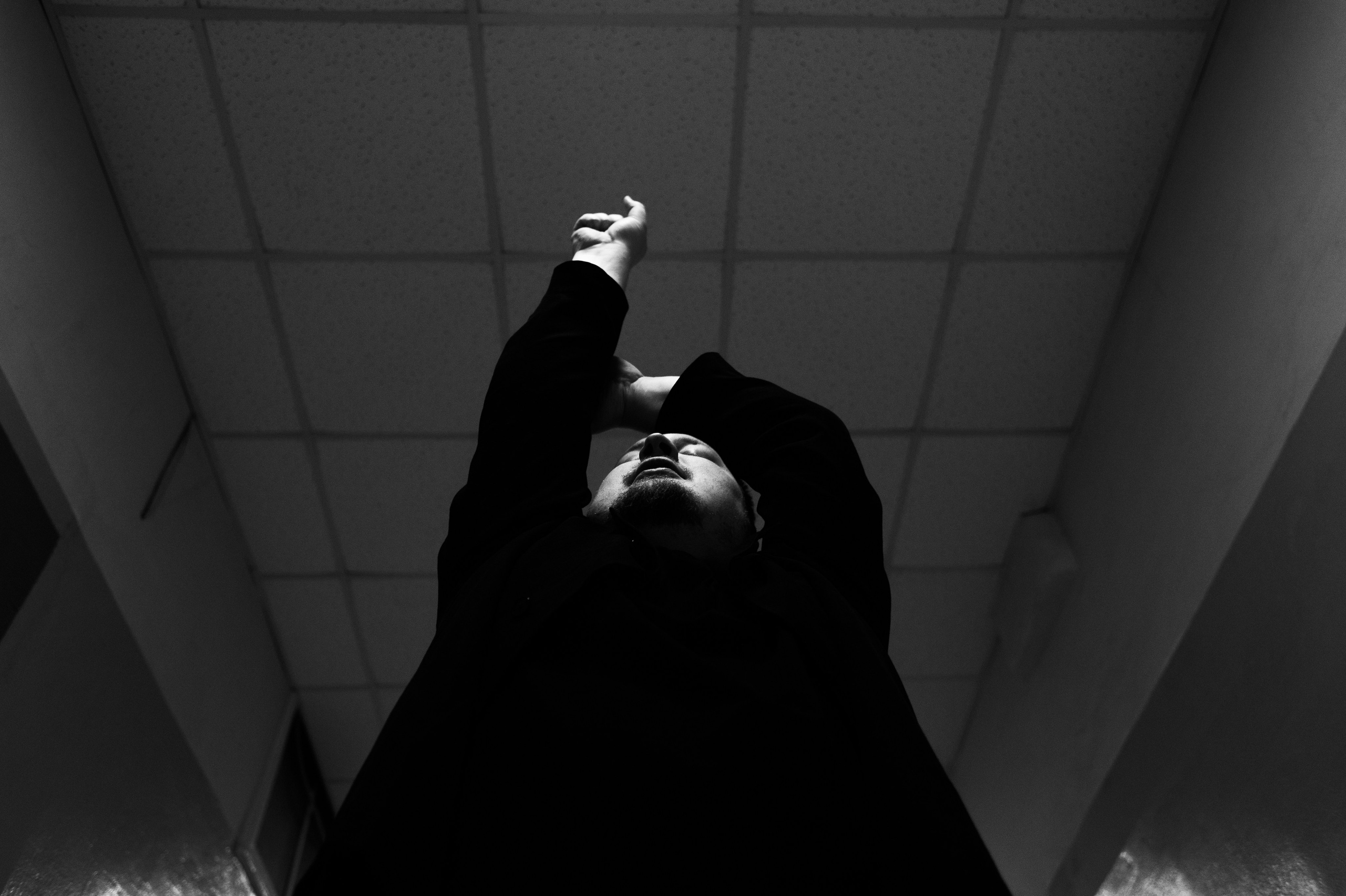 Кинорежиссёр Алексей Южаков. Фотосъемка и интервью. Фотограф в Тюмени Даша Михнова. Портреты, фотопроекты, фотодни