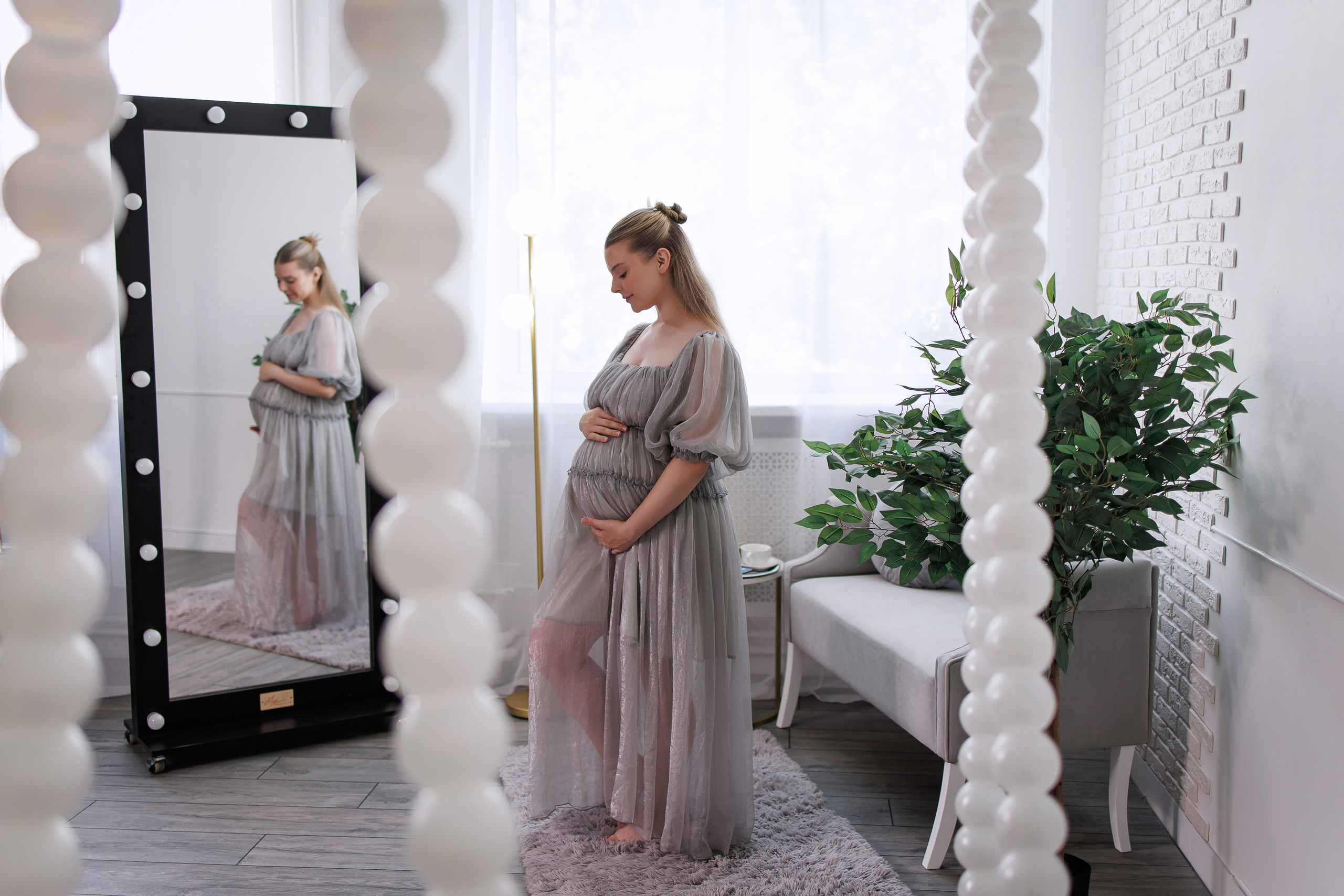 Новогодний период. Интерьерная фотостудия Background в Омске