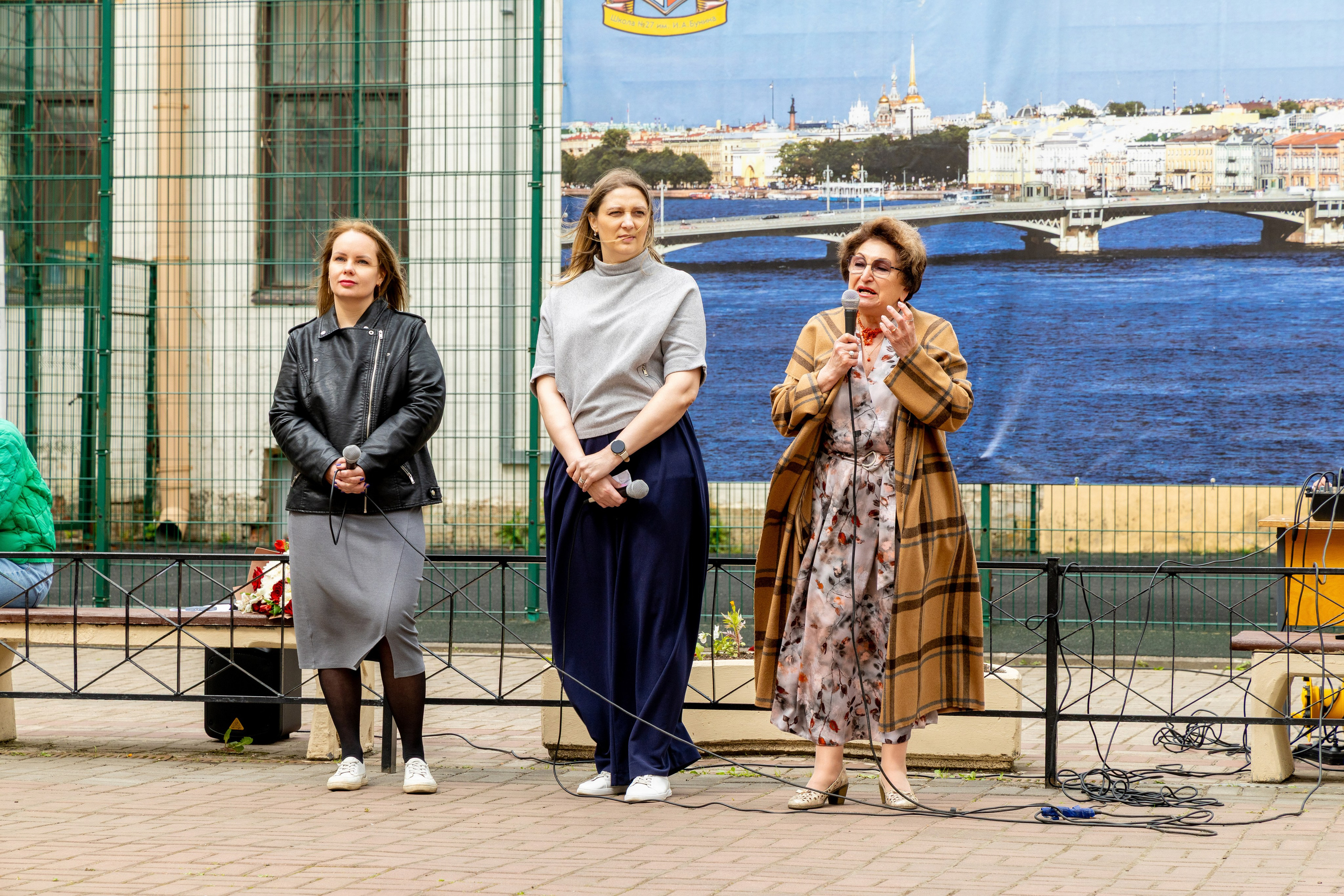 Последний звонок в школе № 27 имени И. А. Бунина: взгляд фотографа и мамы. Anna Gidros — профессиональный фотограф