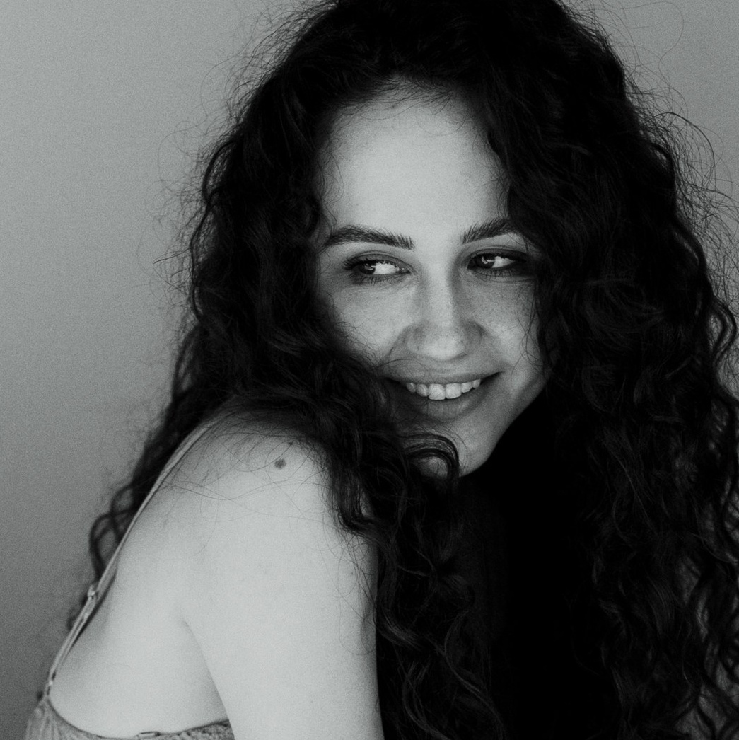 Контакты. Фотограф Екатерина Ситникова