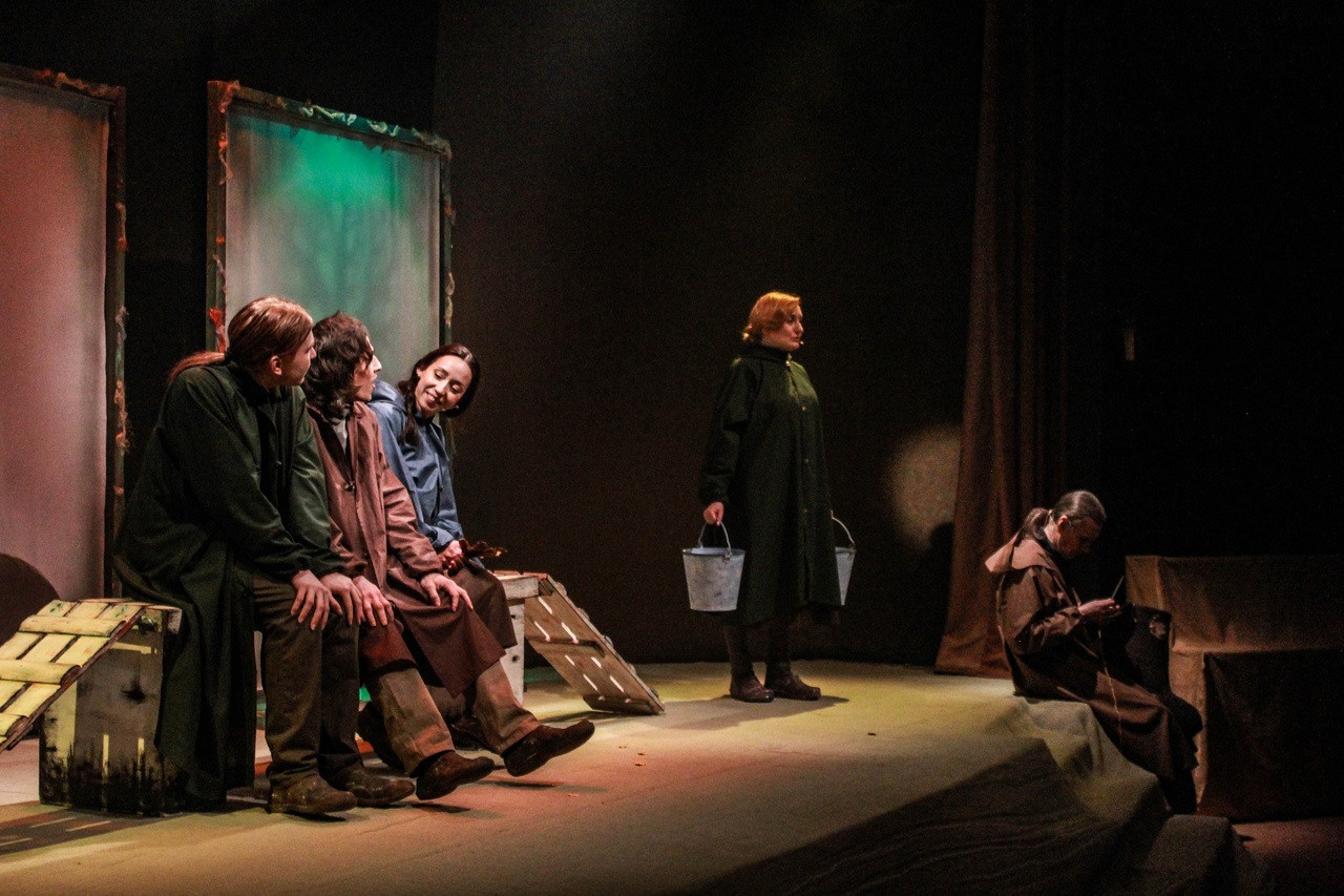 Спектакль "Ежикина гора": премьера в театре кукол "Туки-Луки". Журнал о самом особенном. Пермь и Пермский край