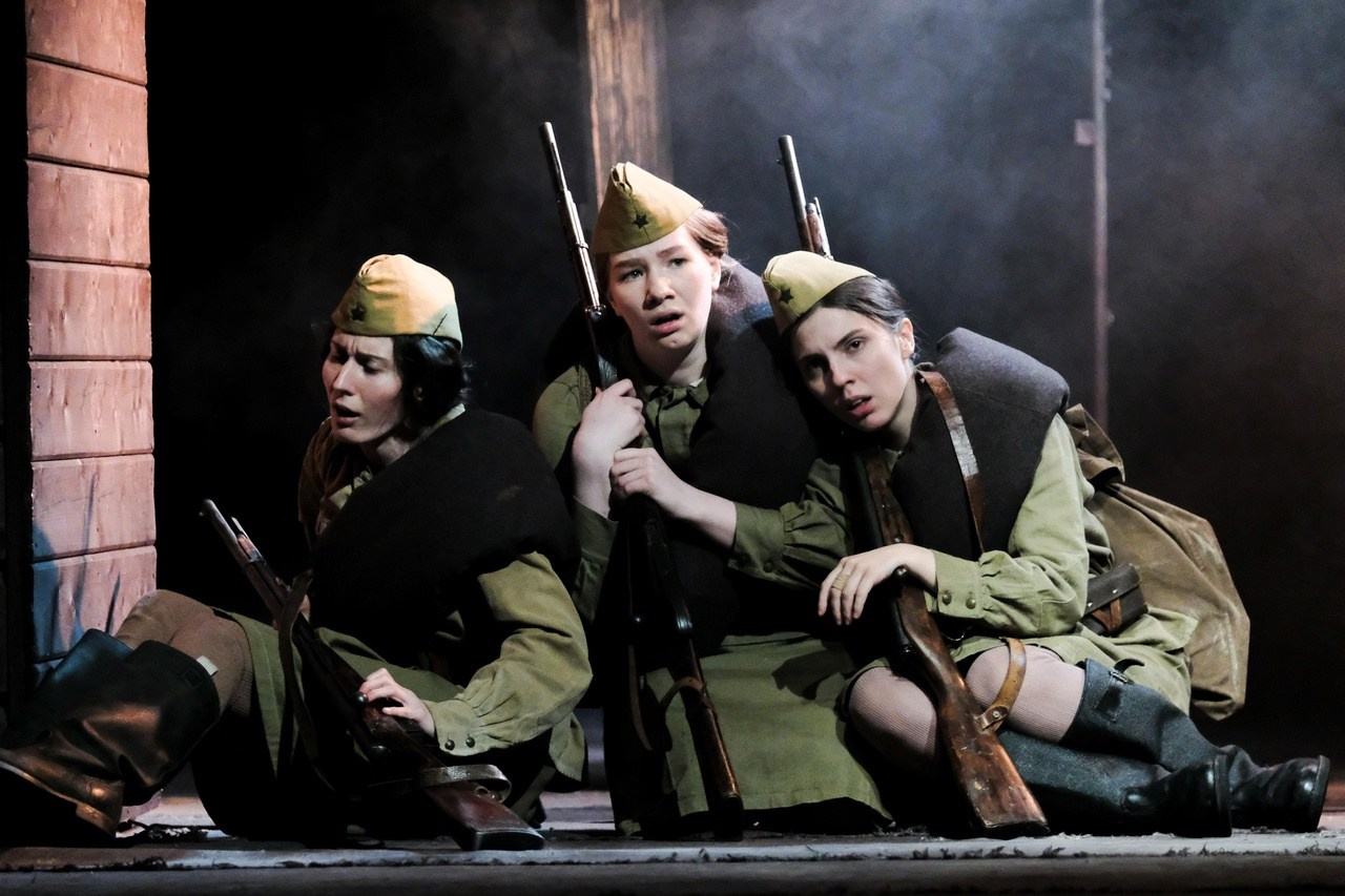 Уж сколько их упало в эту бездну…. Журнал о самом особенном. Пермь и Пермский край