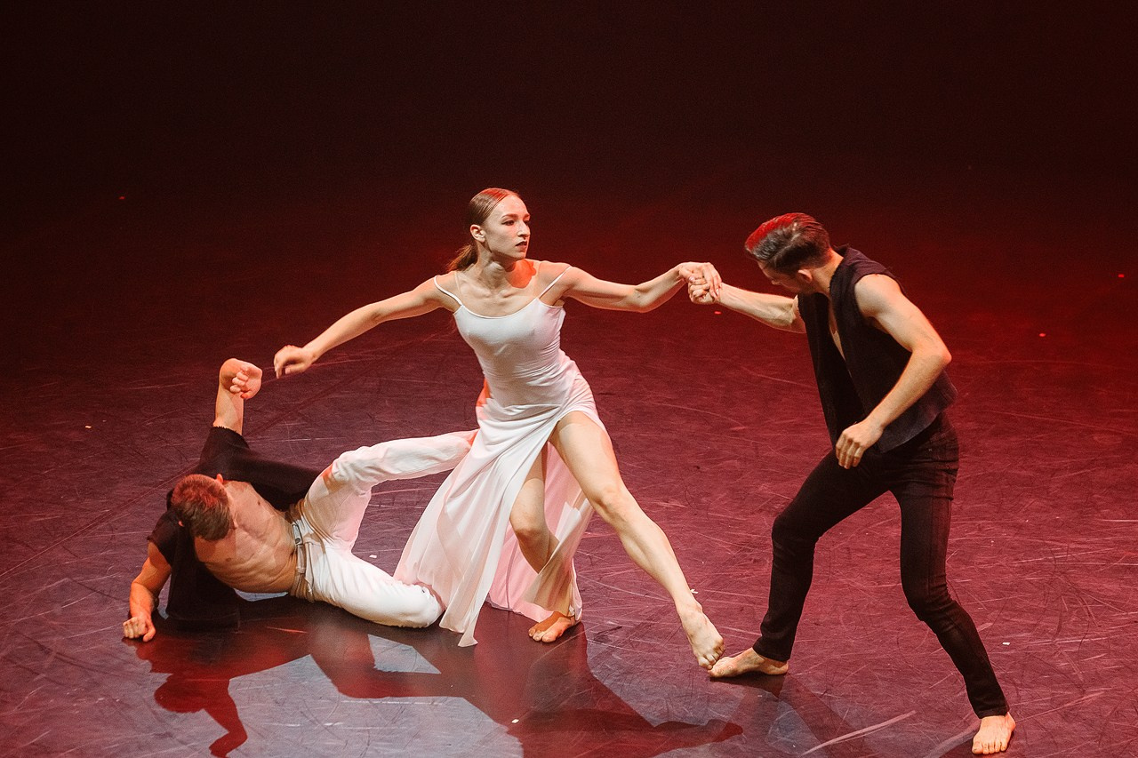 Танец с волками. Журнал о самом особенном. Пермь и Пермский край