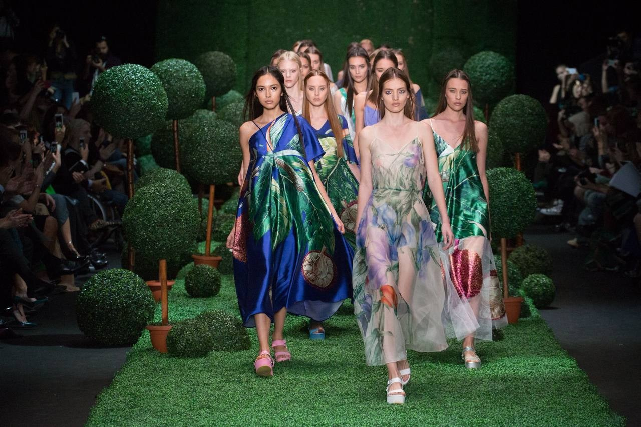 ПРЕДЛОЖЕНИЕ ПАРТНЕРАМ. Модельер Евгений Бременев