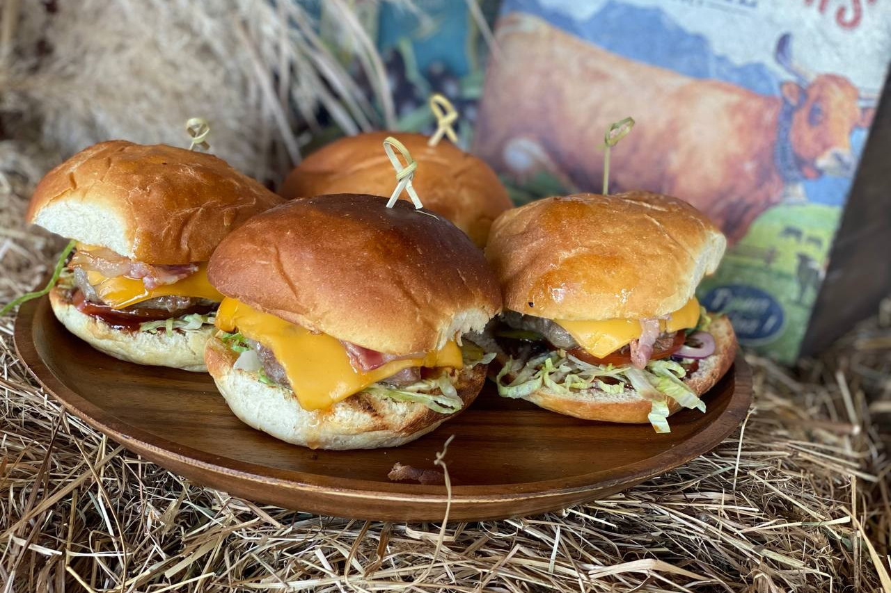 Бургерная станция. Кейтеринг Royal Catering | По Москве и Московской области организуем р