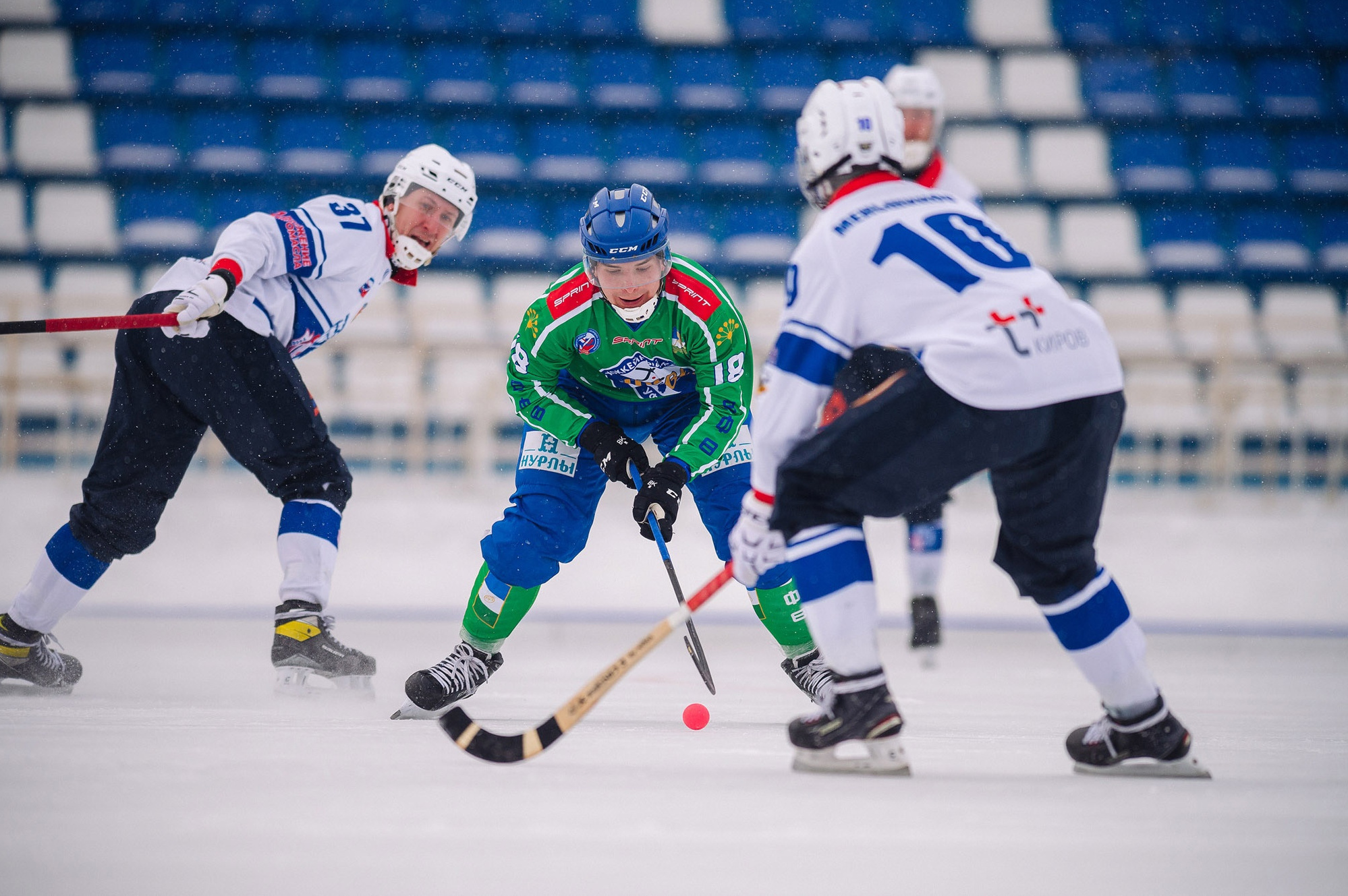 Бенди. Спортивный фотограф в Уфе Евгений Буров