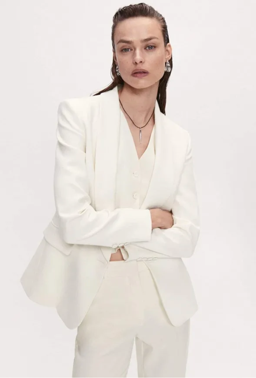 Платье для регистрации, костюм для регистрации. Свадебный фотограф в Санкт-Петербурге, Москве, Европе и по всему миру