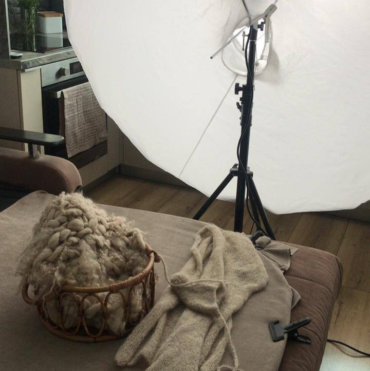 Фотография новорожденных Уссурийск. Рубрика закулисье фотосессии. Фотограф новорожденных (ньюборн) в г. Уссурийске Приморский край Ирина Губанова