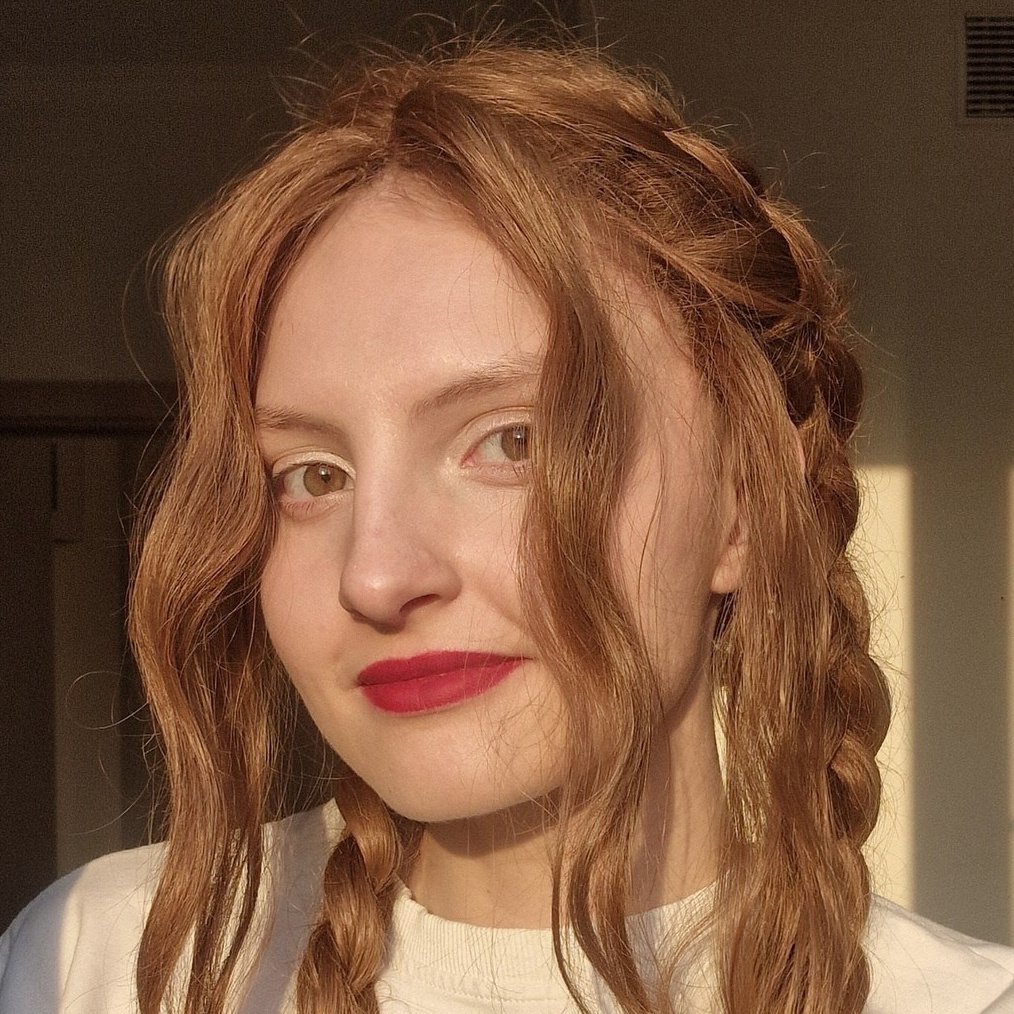 Маркетолог соц сетей. Лина Серегина. Фотографирую не тела, а души