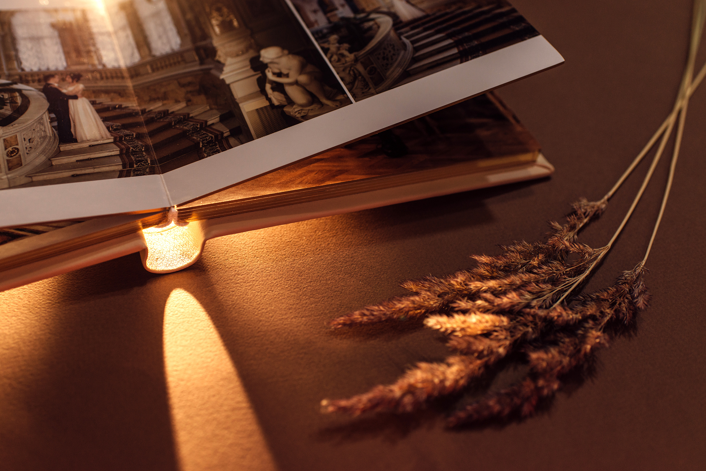 Заказать свадебную книгу в Санкт-Петербурге