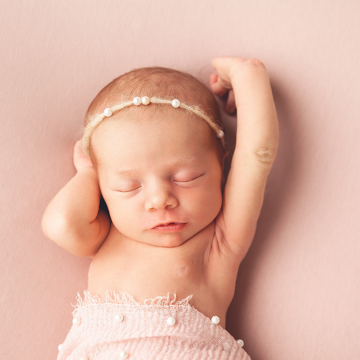 Контакты. Детский фотограф и фотограф новорождённых в Саратове Ирина Клоченкова