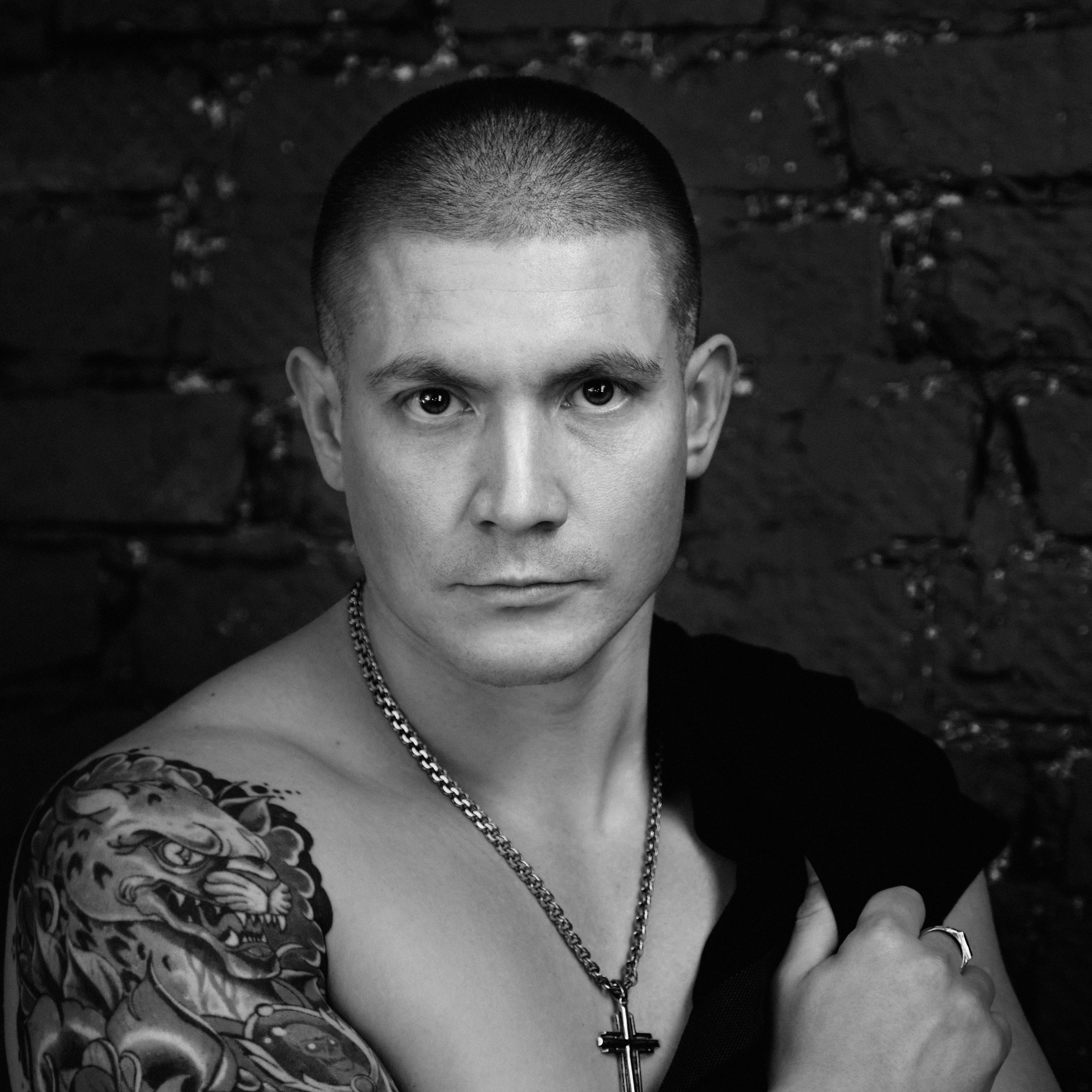 📸 Мужская фотосессия на улице и в студии | Профессиональные фото