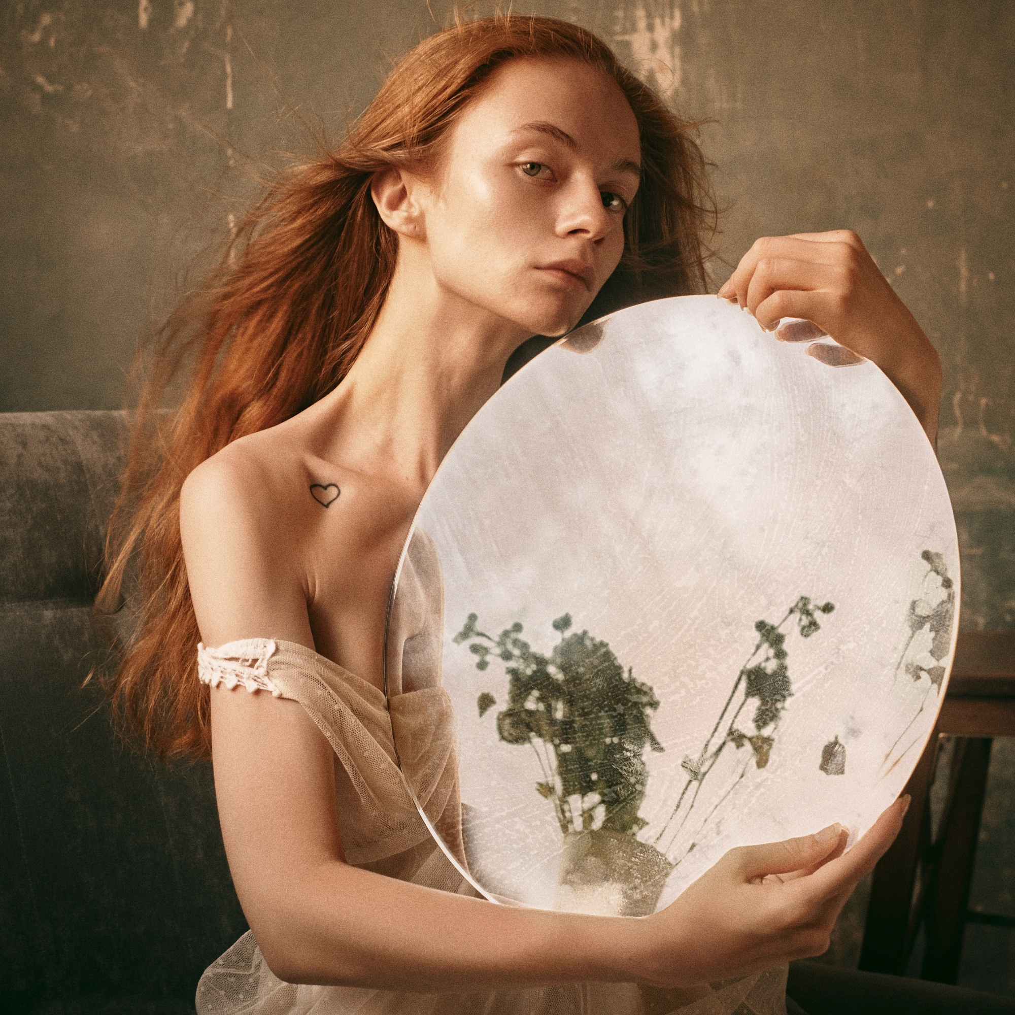 Почему мы так плохо получаемся на фотографиях?. Alexandrov
