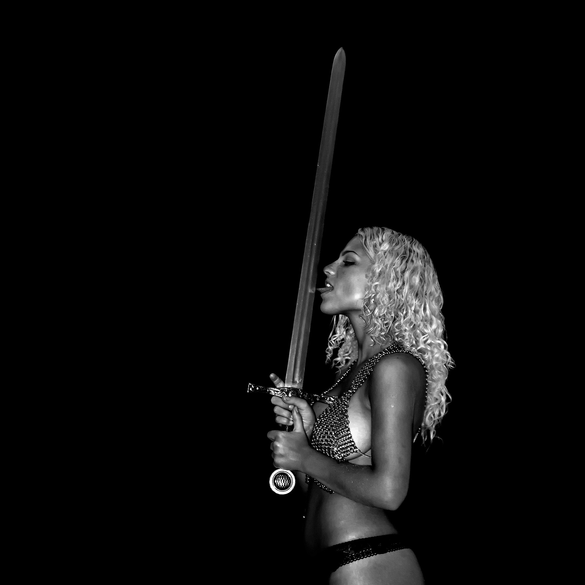 action, anger, armor, attractive, background, beautiful, beauty, black, blade, blonde, body, chain, cold, culture, curly, danger, dark, defense, female, fighter, fine, girl, hair, knife, knight, look, metal, one, person, pose, pretty, romantic, safeguard, sensuality, sexy, sharp, sport, standing, steel, strength, sword, tale, theater, tough, violence, warrior, weapon, woman, young, youth, блондинка, боец, взгляд, воин, волосы, гнев, девушка, действие, доспехи, женский, женщина, жесткий, защита, защищать, красивый, красота, кудрявый, культура, лезвие, металл, меч, молодежь, молодой, насилие, нож, один, опасность, оружие, острый, поза, прекрасный, привлекательный, рассказ, романтичный, рыцарь, сексуальный, сила, симпатичный, спорт, сталь, стоящий, театр, тело, темный, фон, холодный, цепь, человек, черный, чувственность