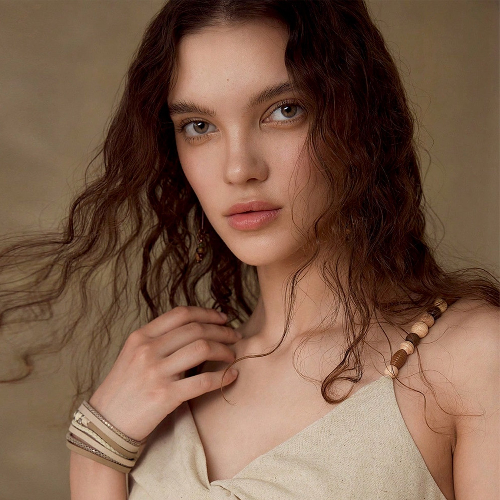 Modeling agency TM MODELS