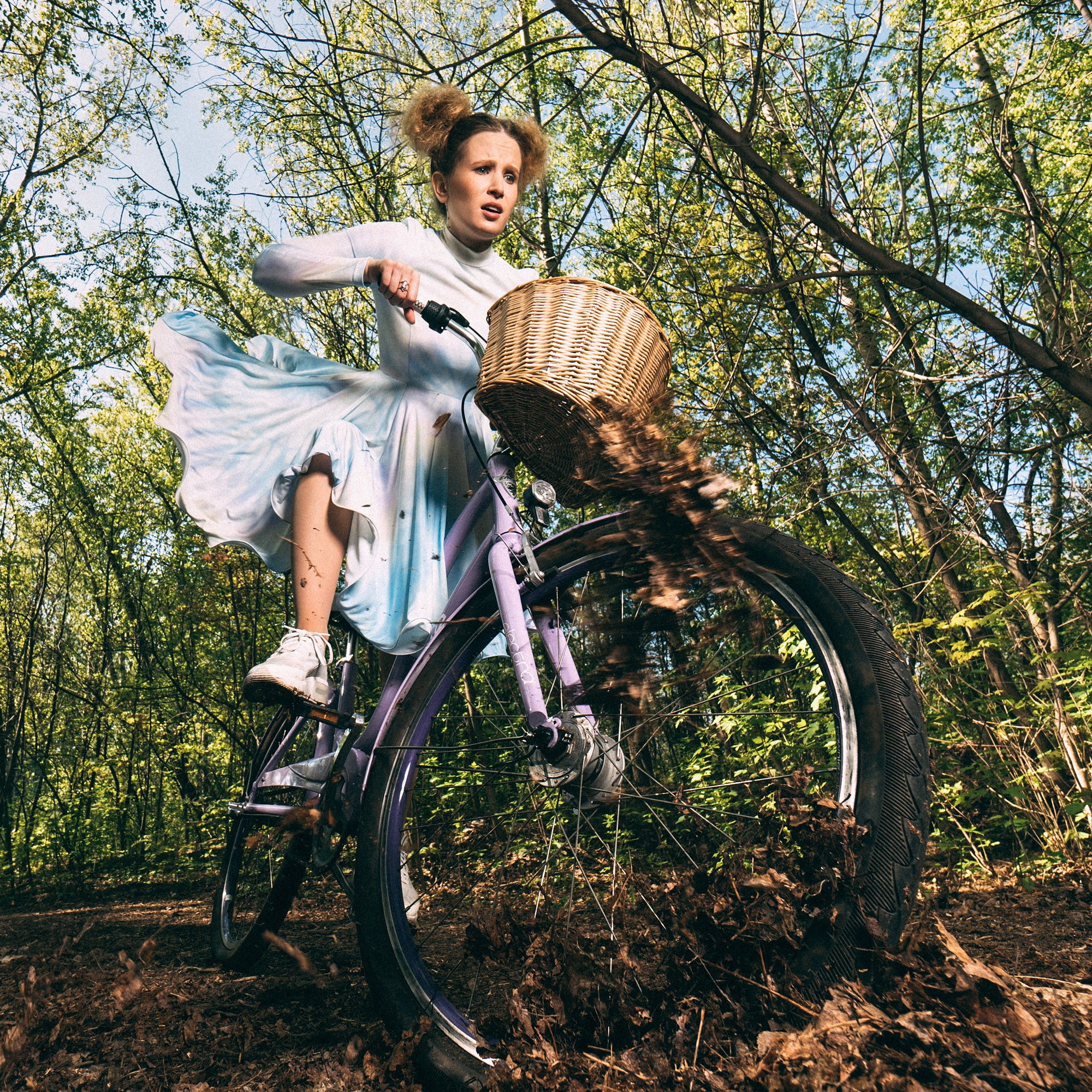 Монеточка «Падать в грязь». Дима Меткин. Фотограф и режиссер (Москва)