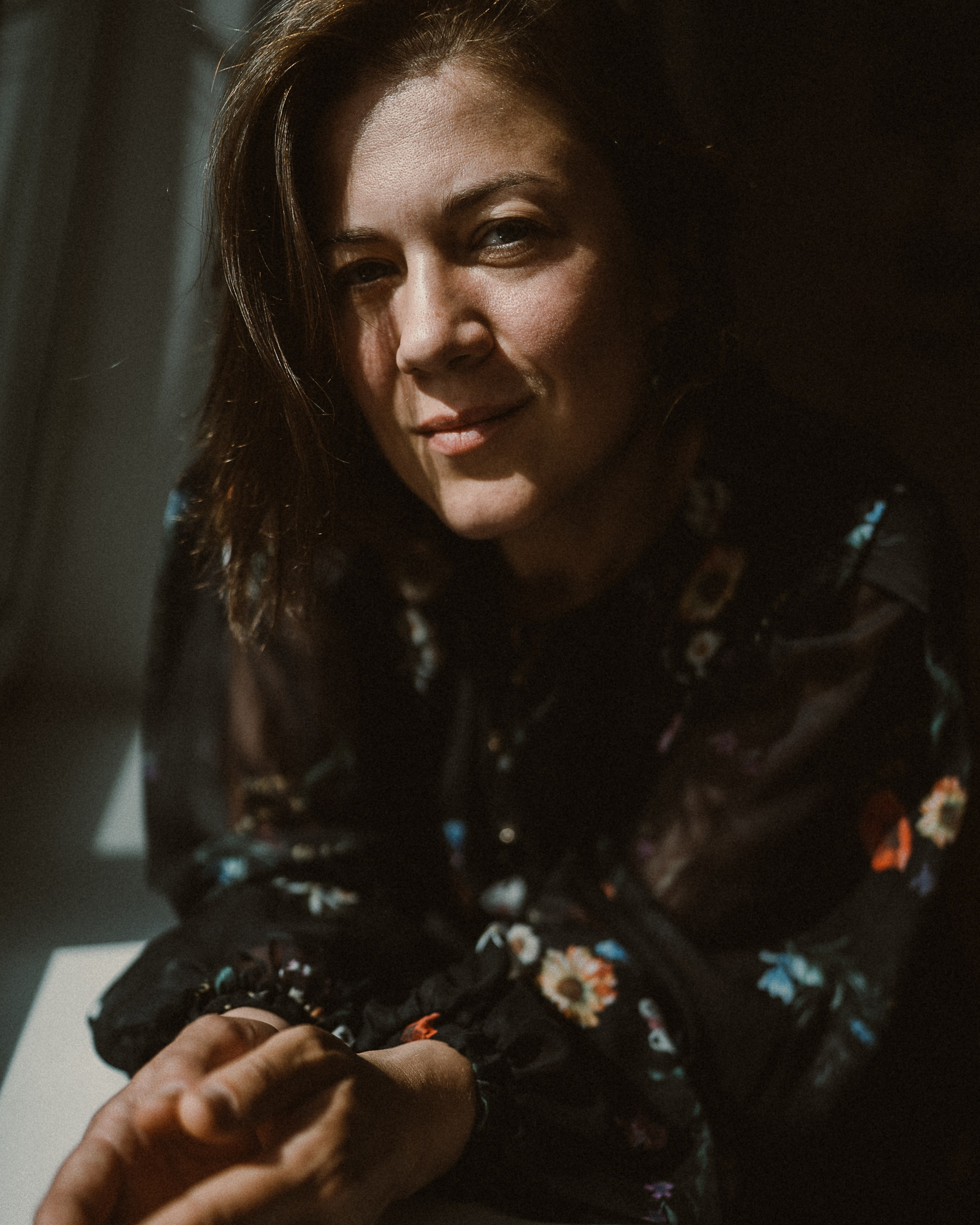 Контакты. Фотограф-документалист и фототерапевт Настя Китаева. Город Москва