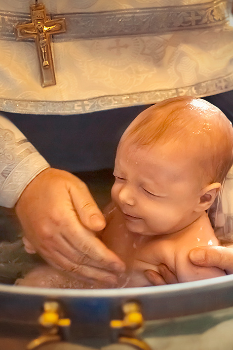 КРЕЩЕНИЕ В ХРАМЕ ПОКРОВА БОЖИЕЙ МАТЕРИ Г. ДОЛГОПРУДНЫЙ. Детский и семейный фотограф в Москве Вера Орлова
