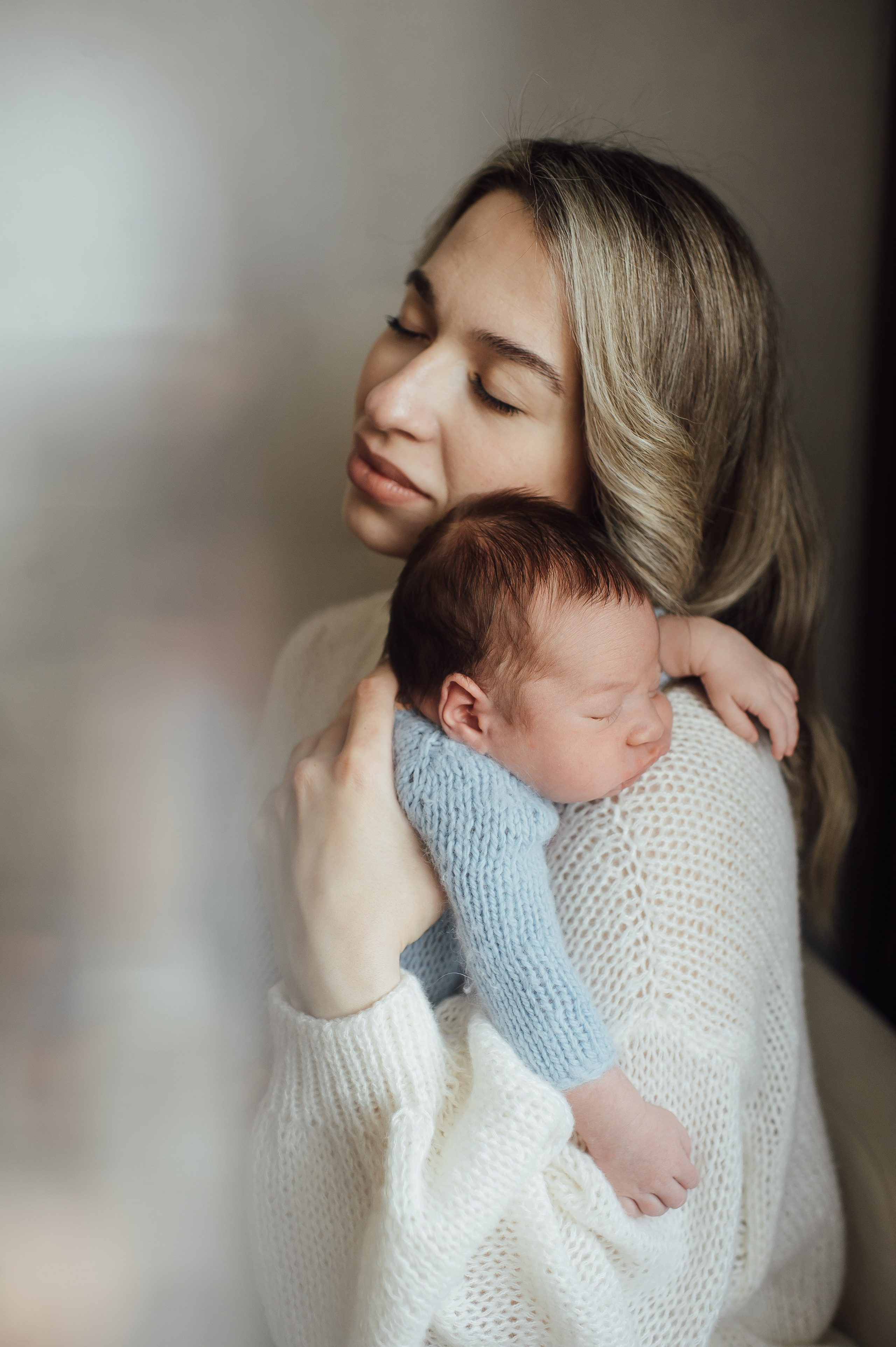 Что надеть на домашнюю newborn-съемку: гайд для мам, пап и сладких пяточек 🤎☁️. Фотограф новорожденных (newborn) и семейный фотограф в Старом Осколе | София Степаненко