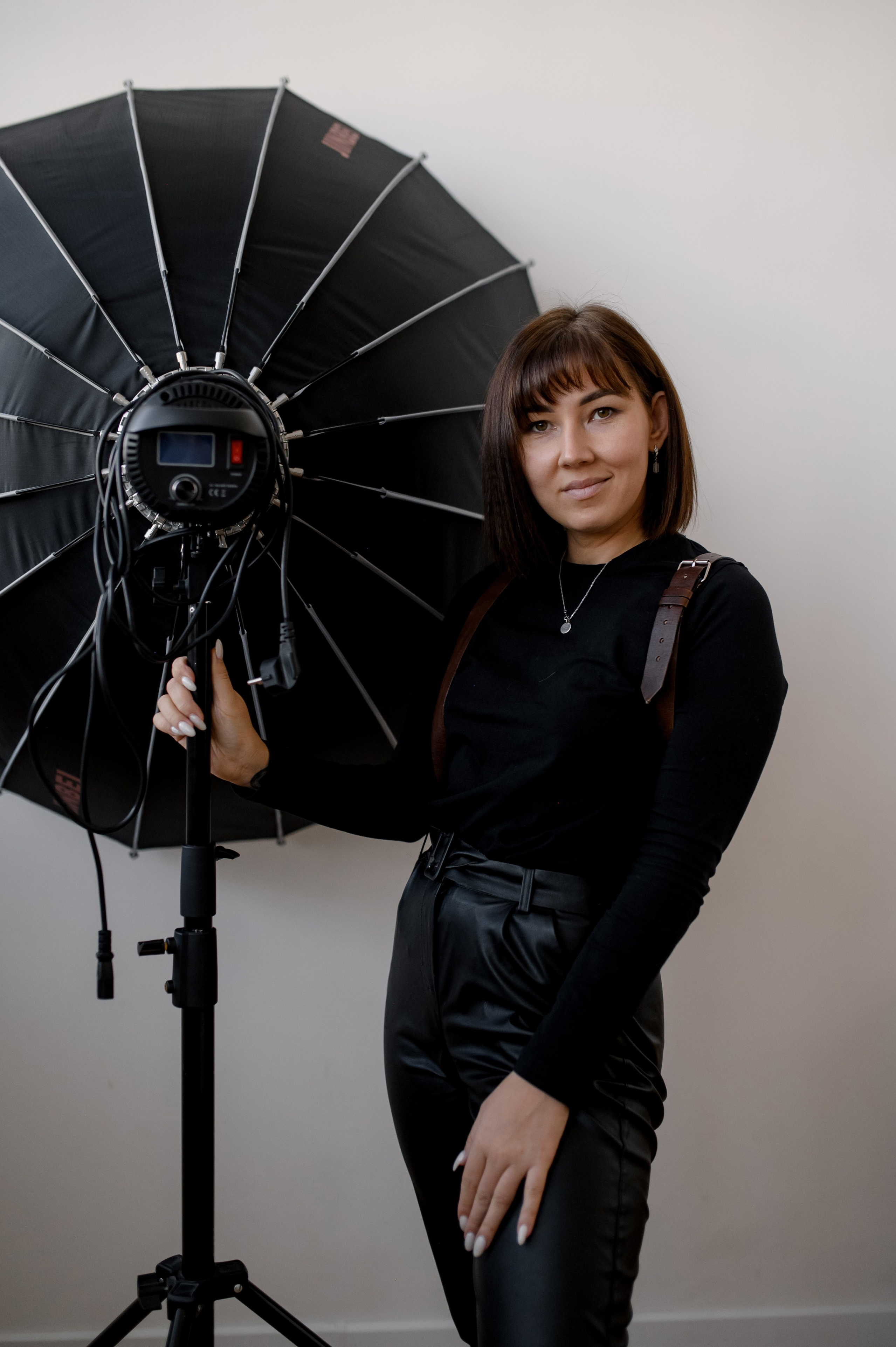 Контакты. Фотограф Юлия Ситдикова