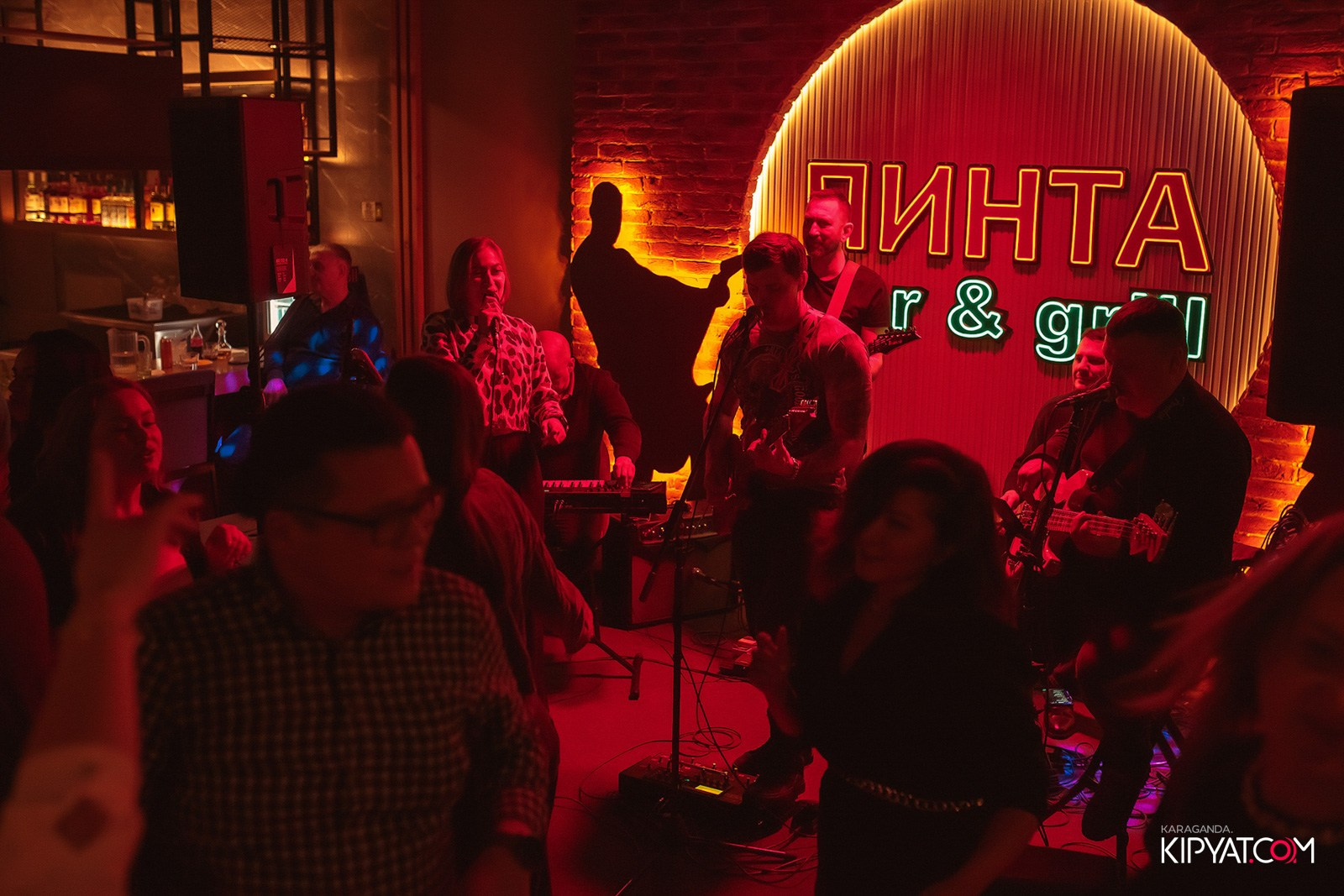 Пинта Bar & Grill на ул. Таттимбета. Кипятком Караганда