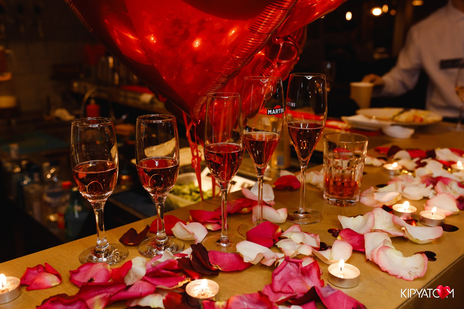 Пинта Bar & Grill в ТД «ЦУМ». Кипятком Караганда