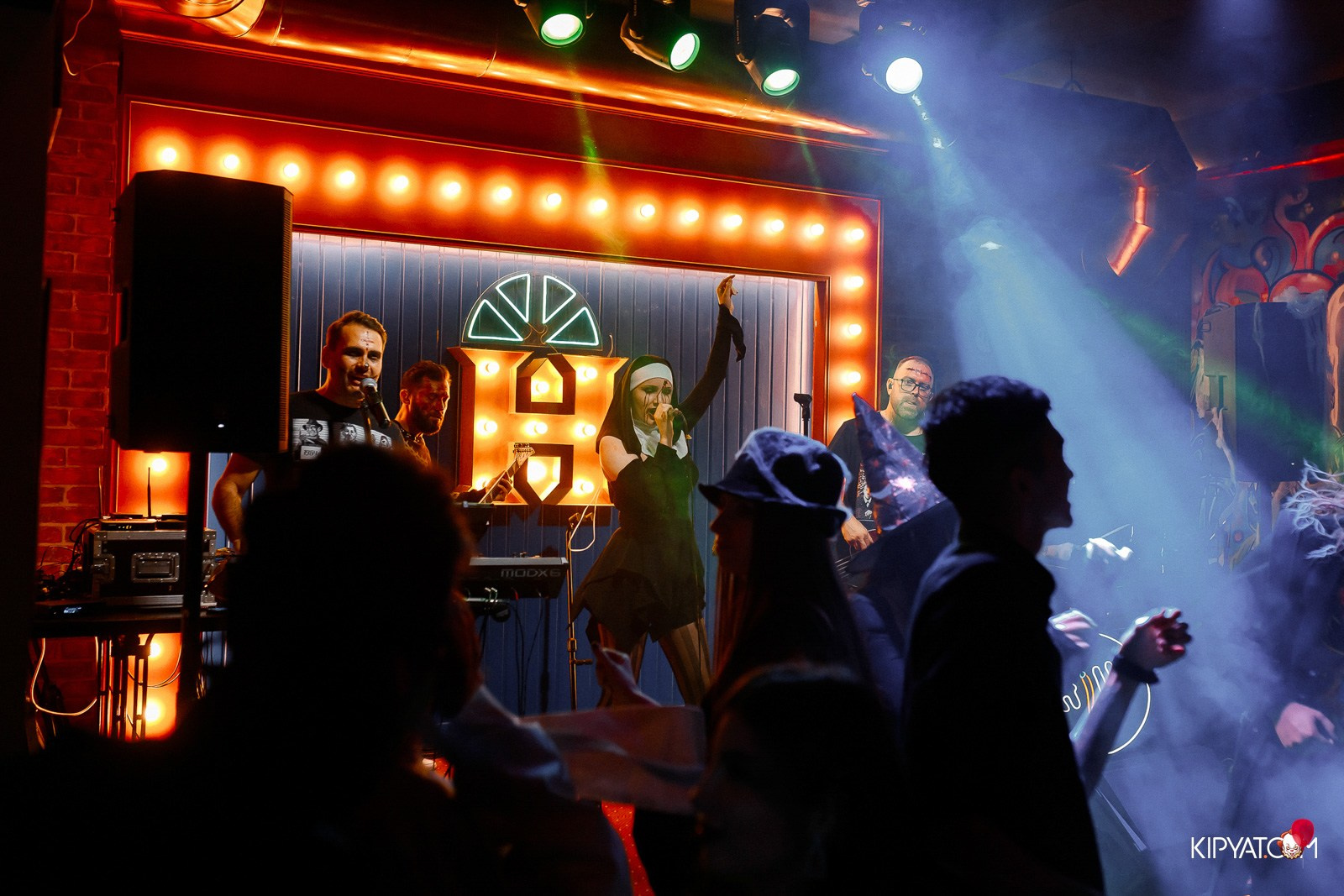 Harat's. Кипятком Караганда