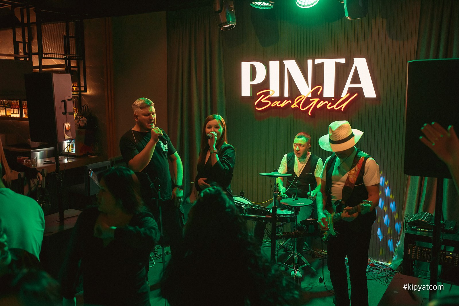 Пинта Bar & Grill на ул. Таттимбета. Кипятком Караганда