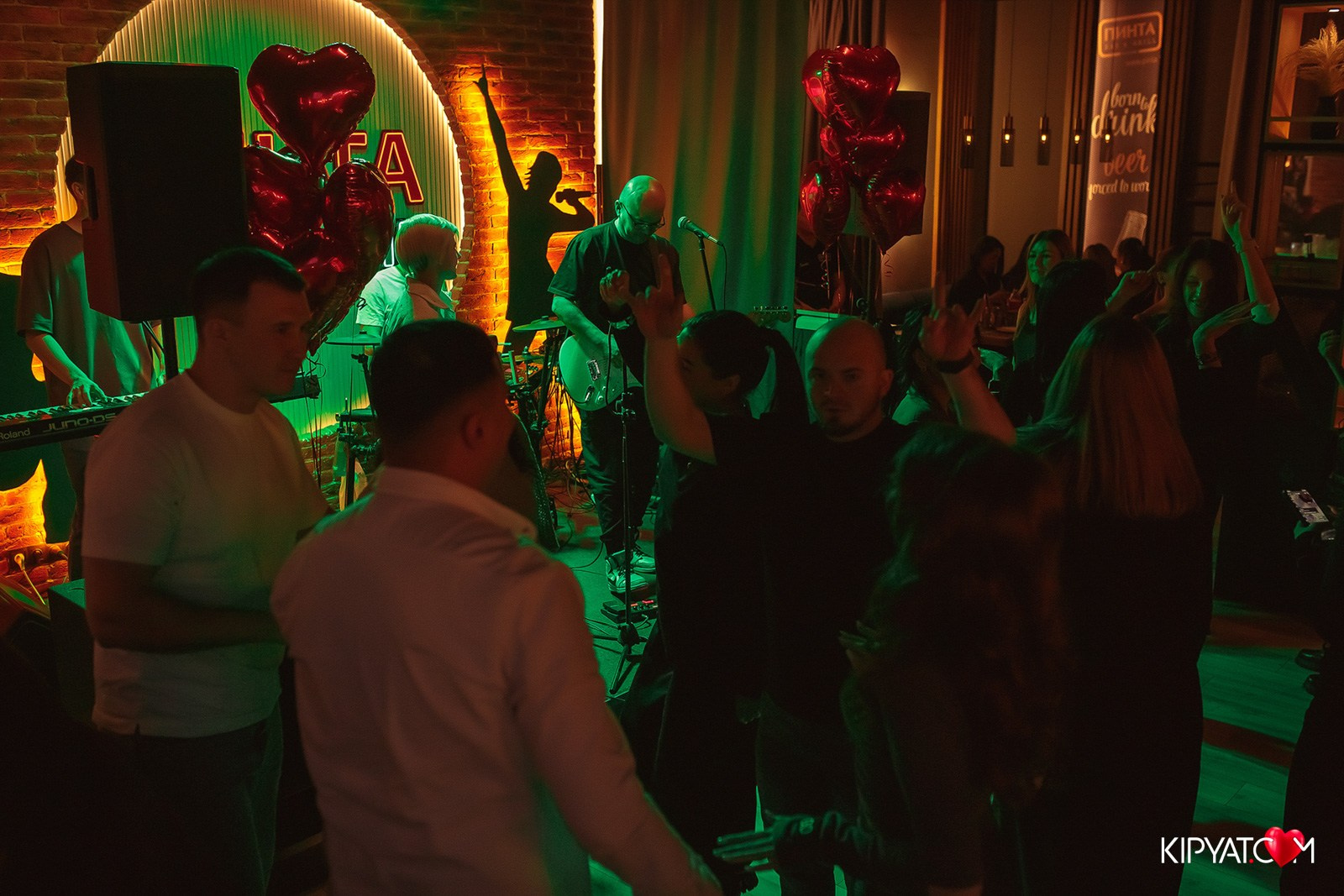 Пинта Bar & Grill на ул. Таттимбета. Кипятком Караганда