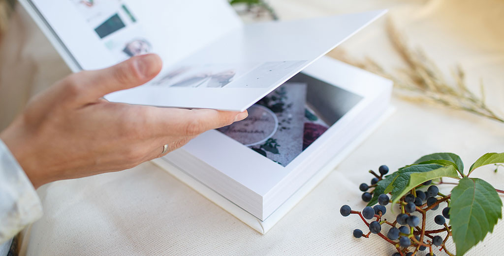 Фотокнига, книга о человеке, книга жизни, заказать фотокнигу. Семейный и детский фотограф Саратов Энгельс Сибукова Ирина