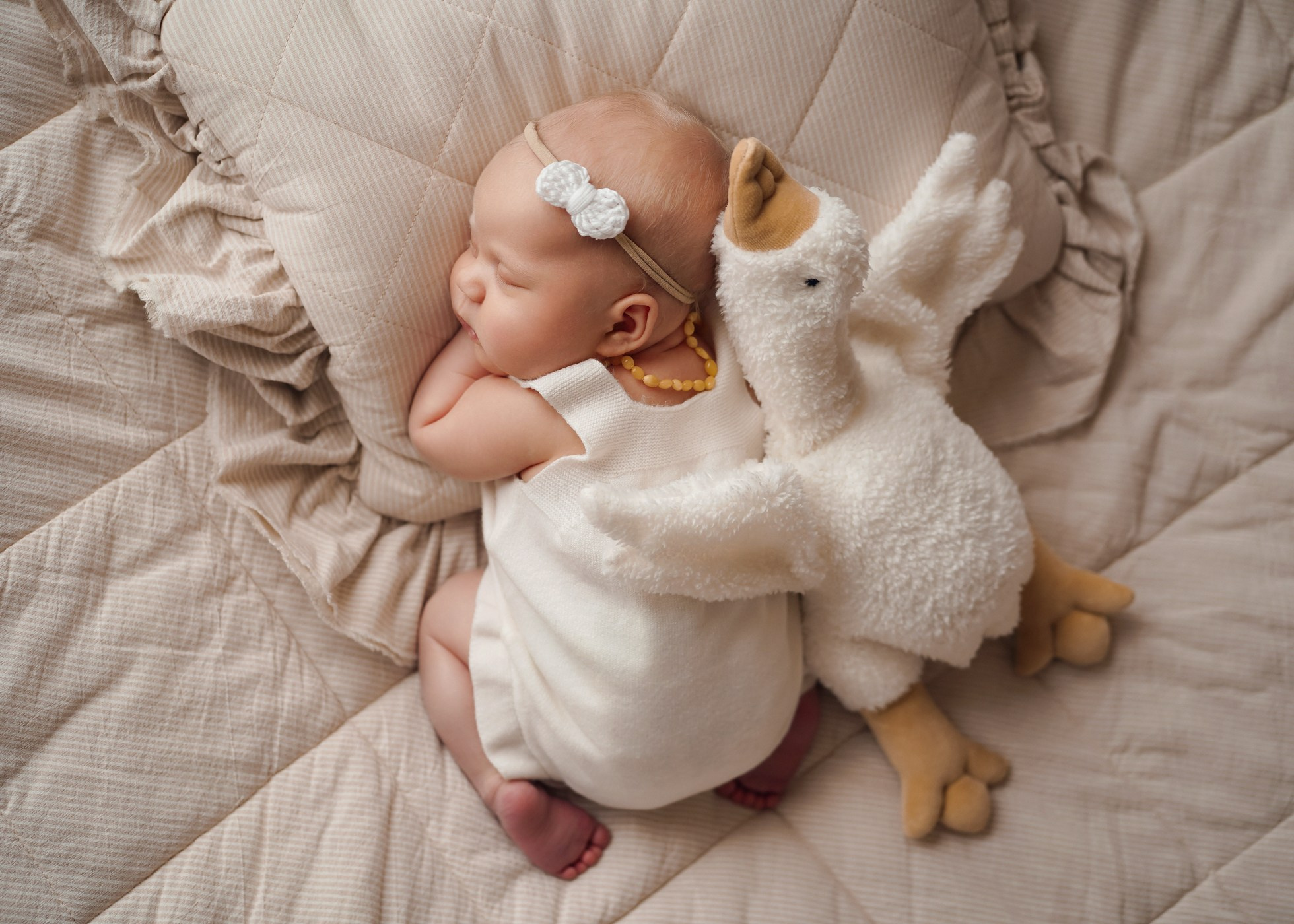 Фотосессия новорожденного в натуральном стиле. Фотограф новорожденных в Ялте