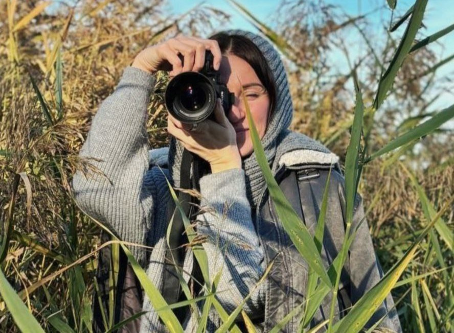 Контакты. Фотограф Юлия Попова