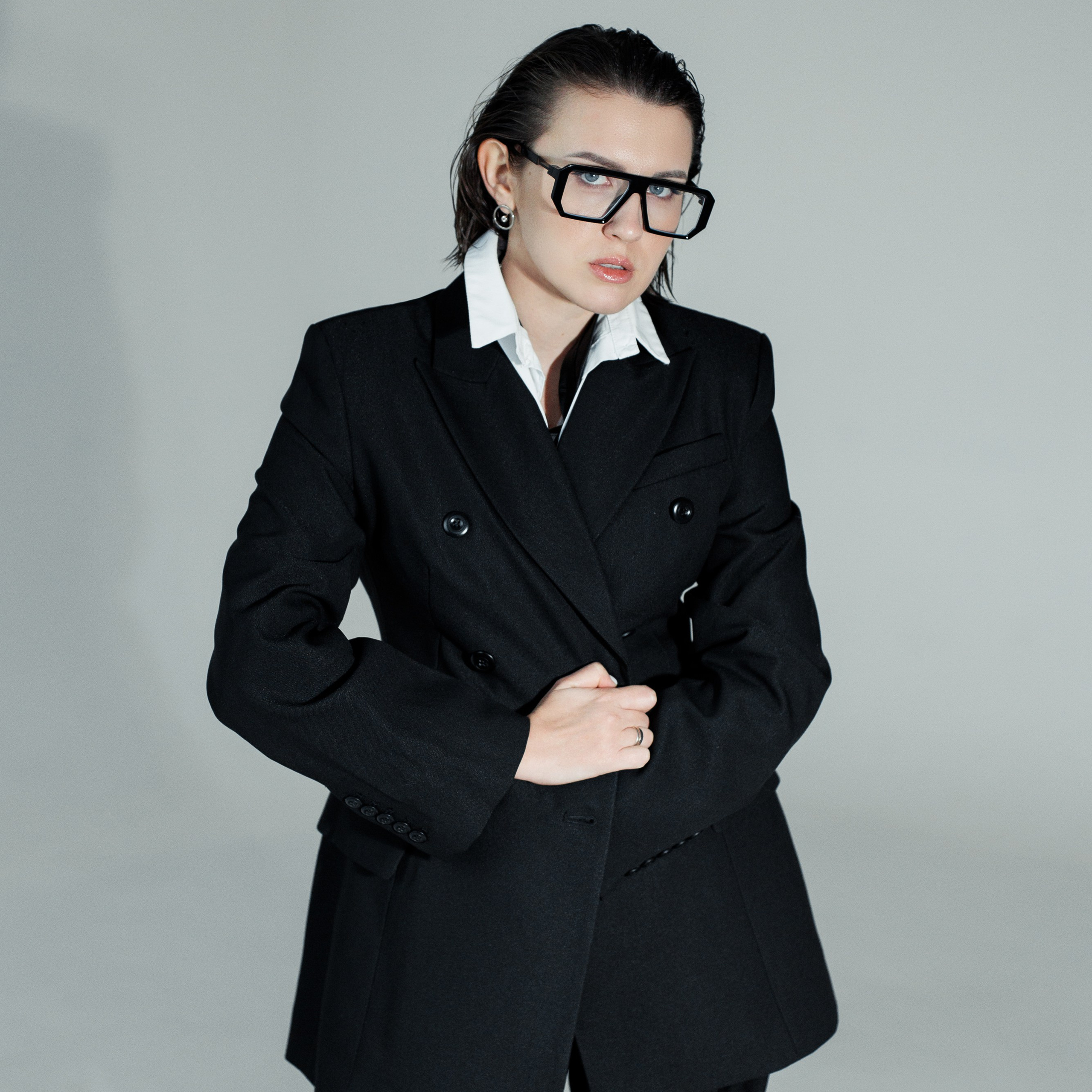 Контакты. Фотограф Виктория Котенёва