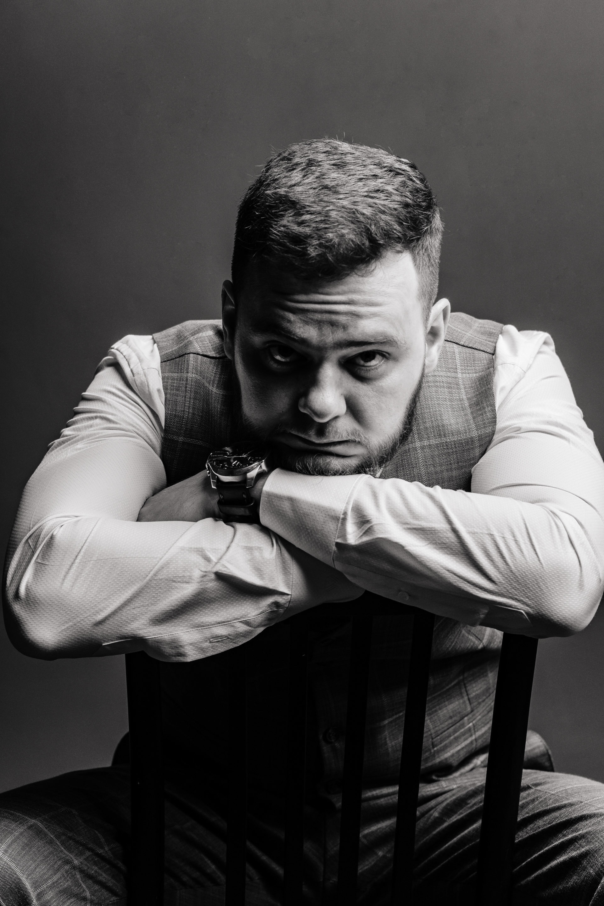 Ведущий Алексей Воронин. Бизнес портрет. Свадебный и портретный фотограф в Комсомольске-на-Амуре Сергей Лазарен