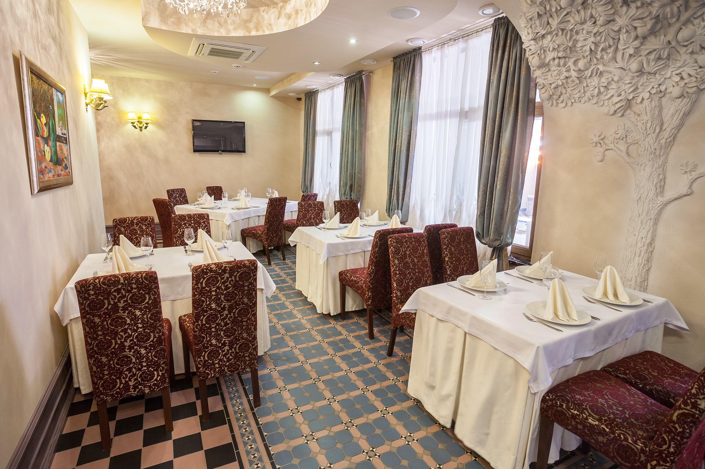 Профессиональная съёмка интерьеров и объектов недвижимости в Крыму и С. Профессиональный фотограф в Крыму и Севастополе Павел Корсун