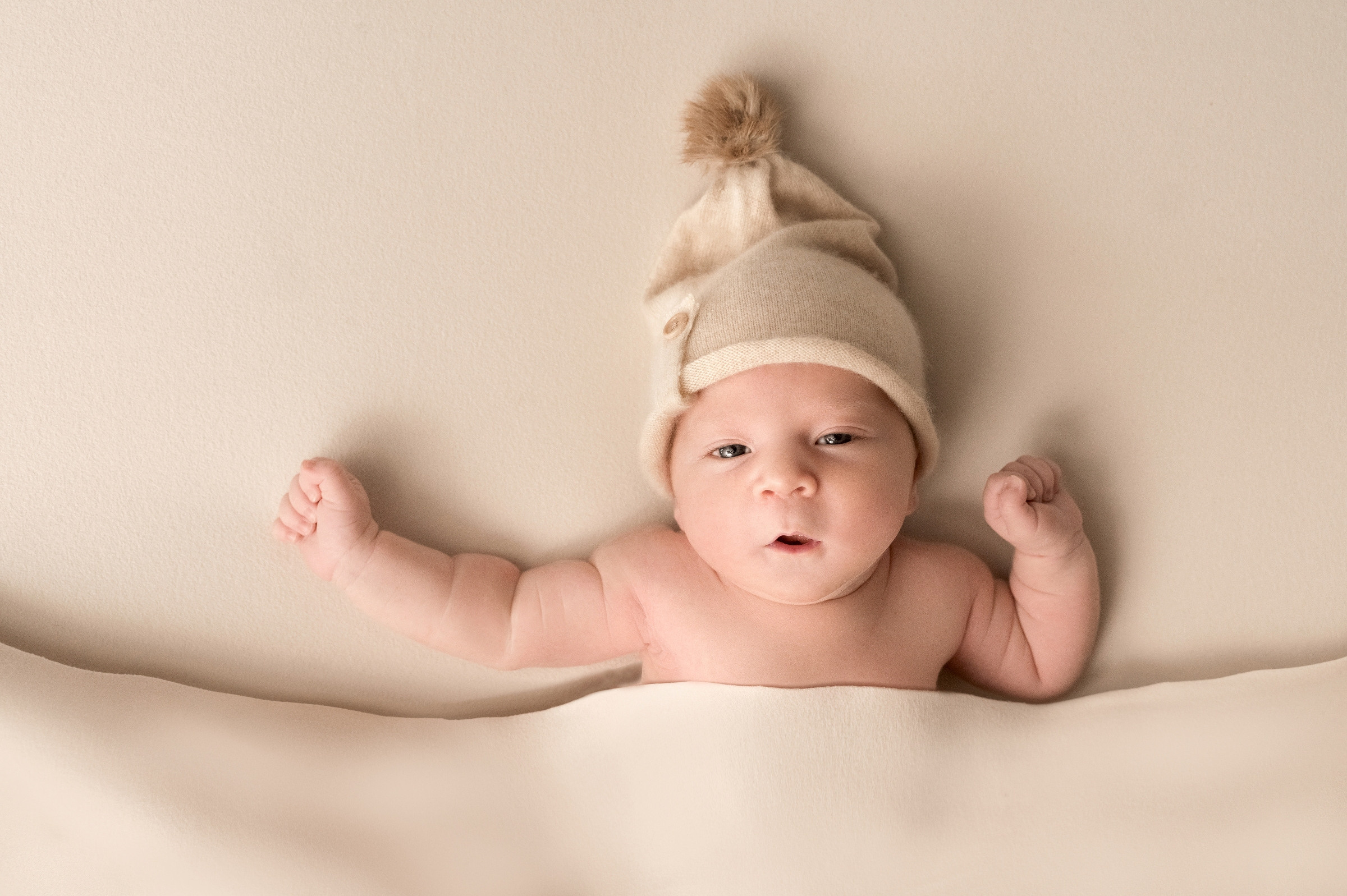 Съемка новорожденных. Ньюборн фотограф, фотограф новорожденных г. Нальчик Залина Афаунова