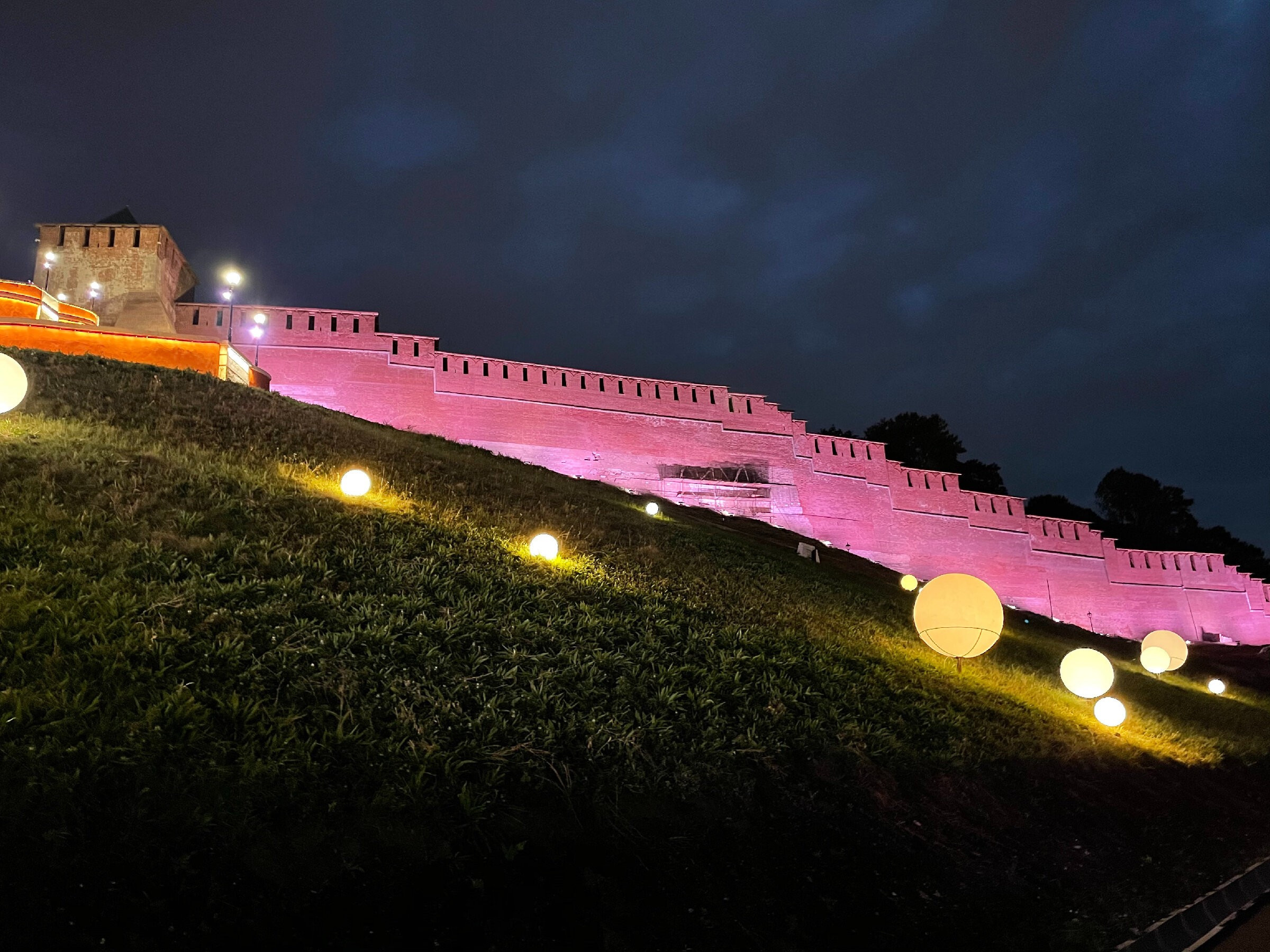 Фотопрогулка по Нижнему Новгороду: 800-летие, стройка и реконструкция. Проект «Фотокладовка»: блог уличной фотографии в формате street photo