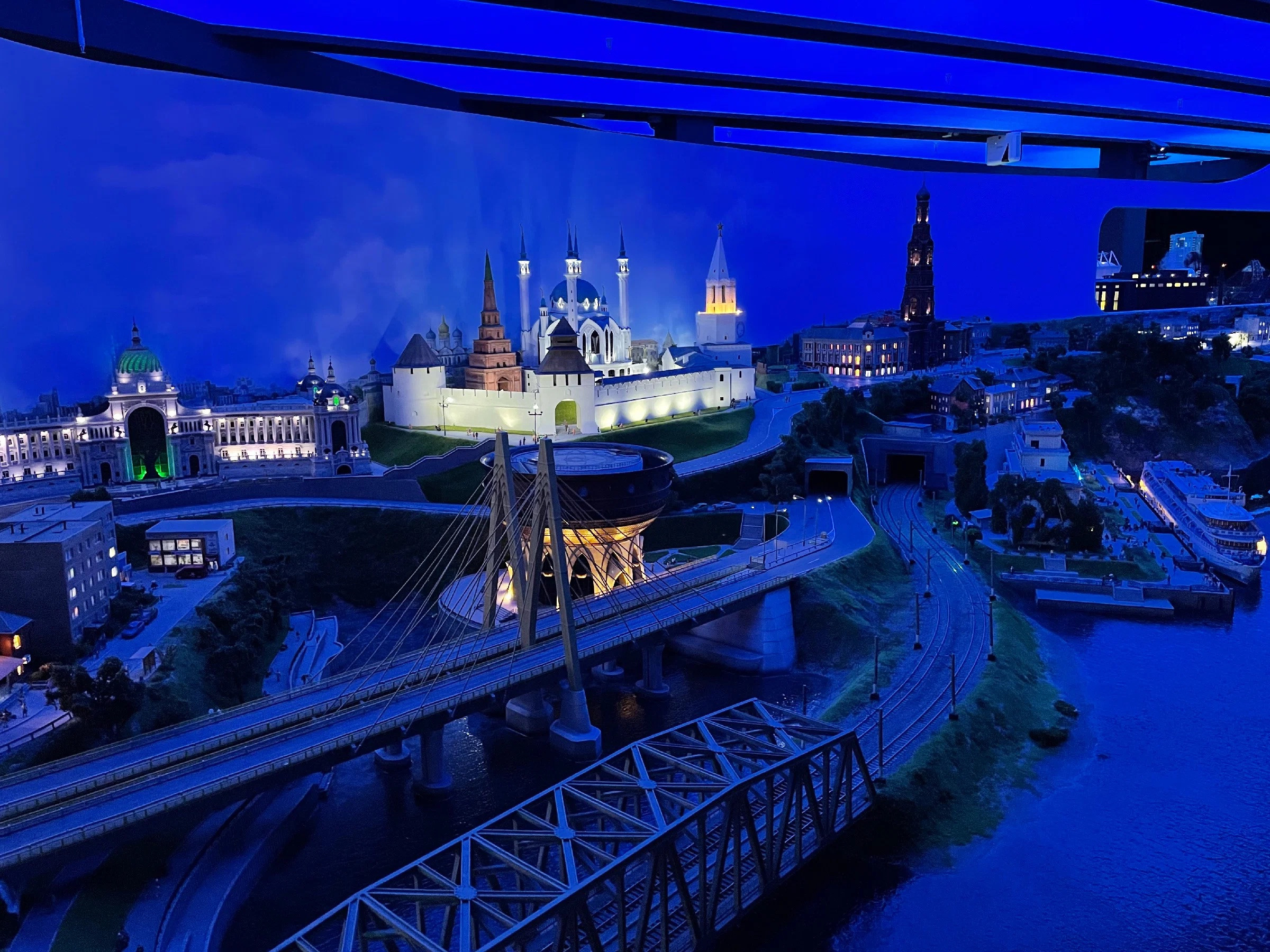 Музей «Царь Макет» — самый большой макет достопримечательностей России. Проект «Фотокладовка»: блог уличной фотографии в формате street photo