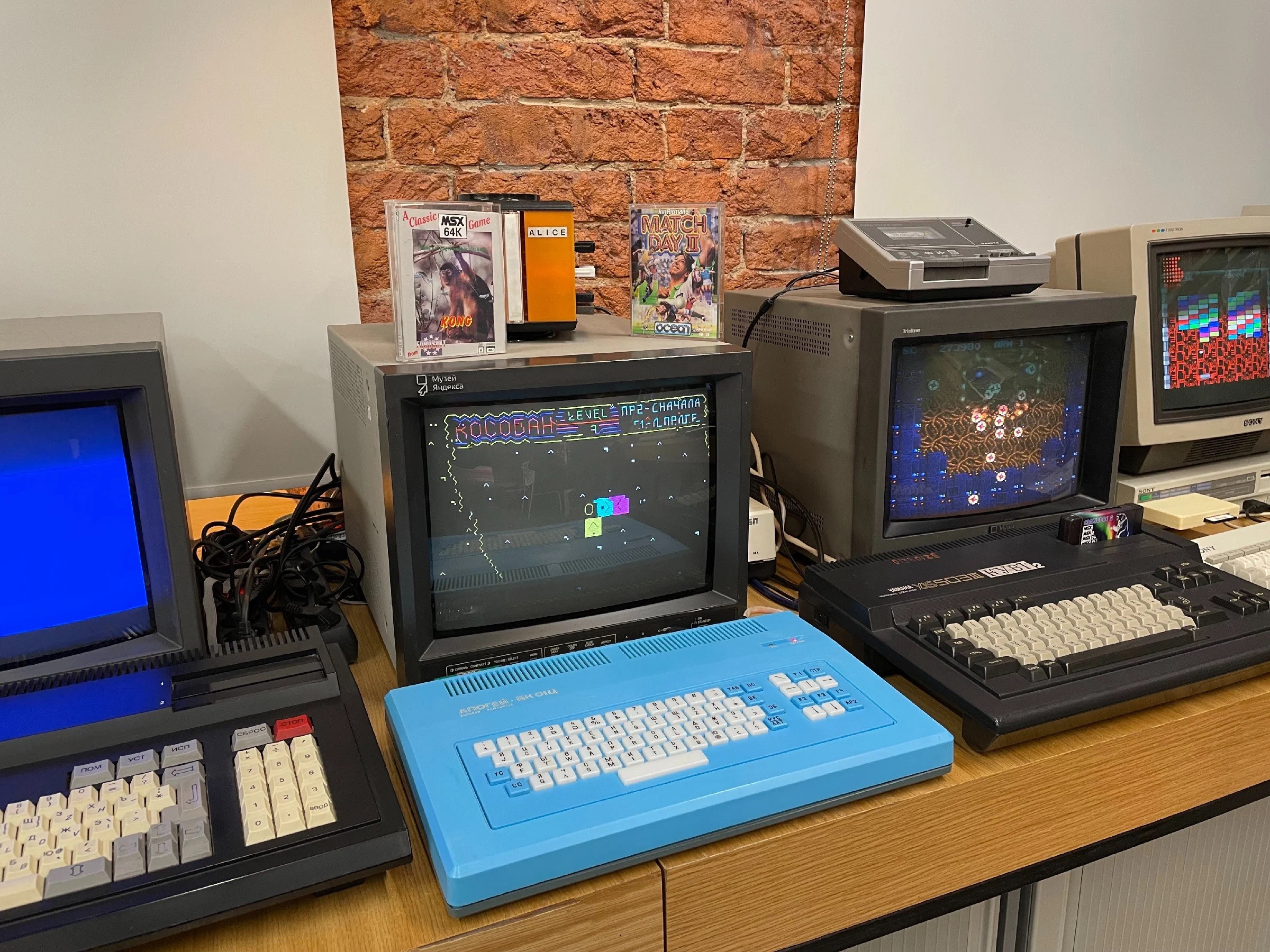 Коллекция старинных компьютеров в Музее Яндекса. Проект «Фотокладовка»: блог уличной фотографии в формате street photo