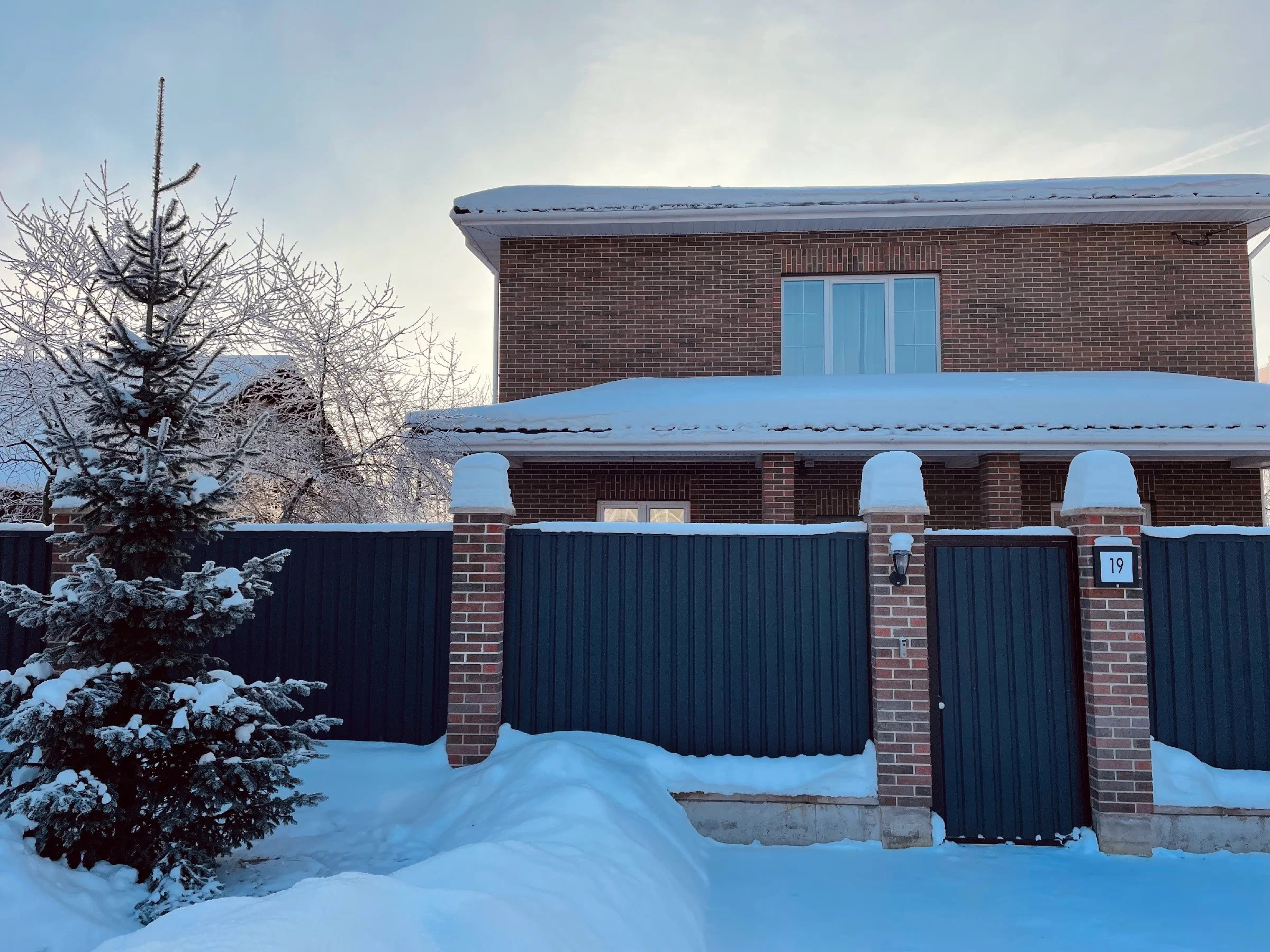 Снежная морозная фотопрогулка в преддверии Нового года. Проект «Фотокладовка»: блог уличной фотографии в формате street photo