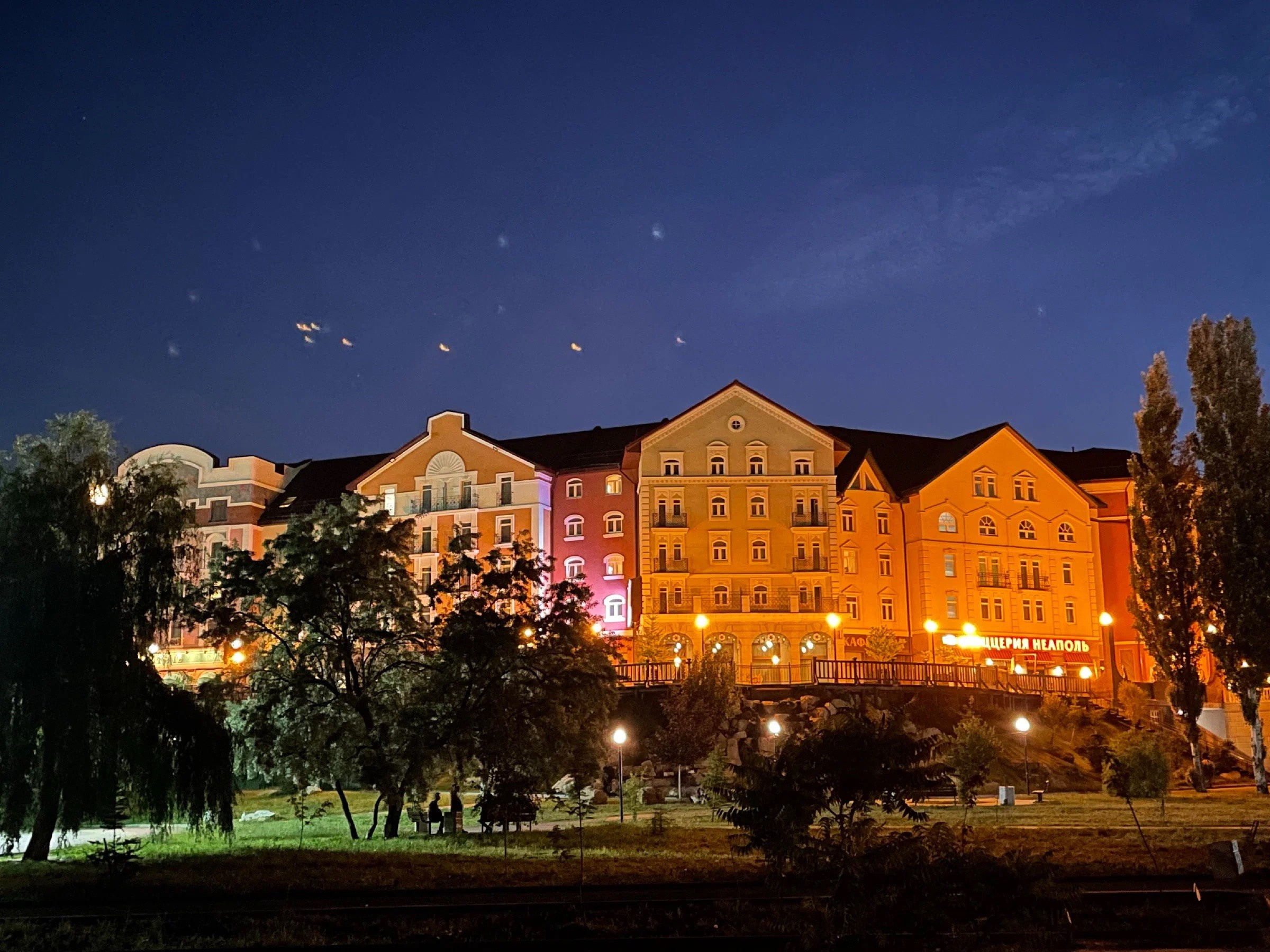 Фотопрогулка по Рязани ч.2: Улицы города, Рязанская ВДНХ. Проект «Фотокладовка»: блог уличной фотографии в формате street photo