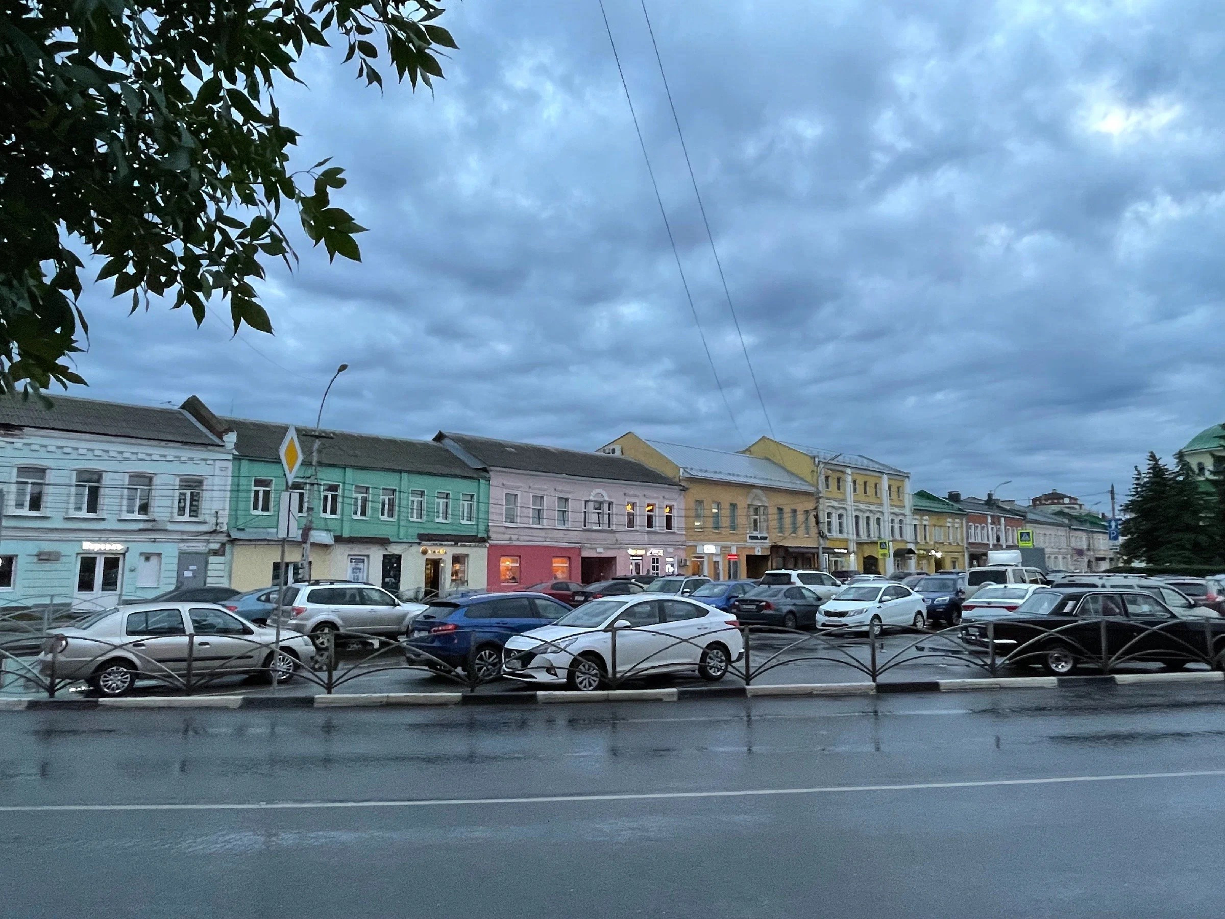 Фотопрогулка по Рязани ч.2: Улицы города, Рязанская ВДНХ. Проект «Фотокладовка»: блог уличной фотографии в формате street photo