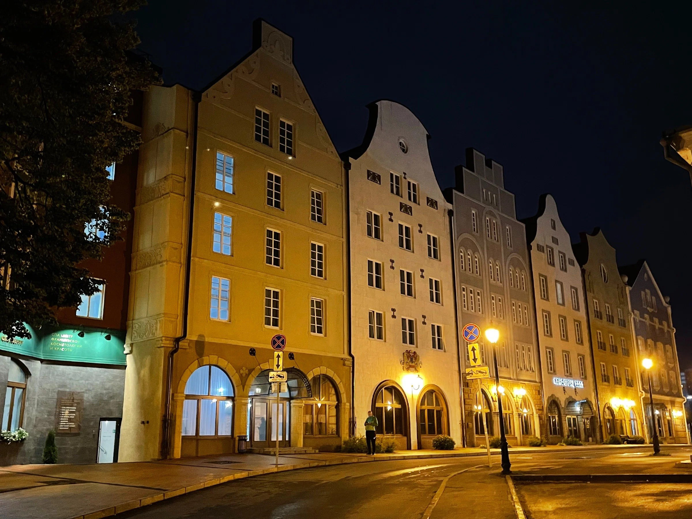 Фотопрогулка по Рязани ч.2: Улицы города, Рязанская ВДНХ. Проект «Фотокладовка»: блог уличной фотографии в формате street photo