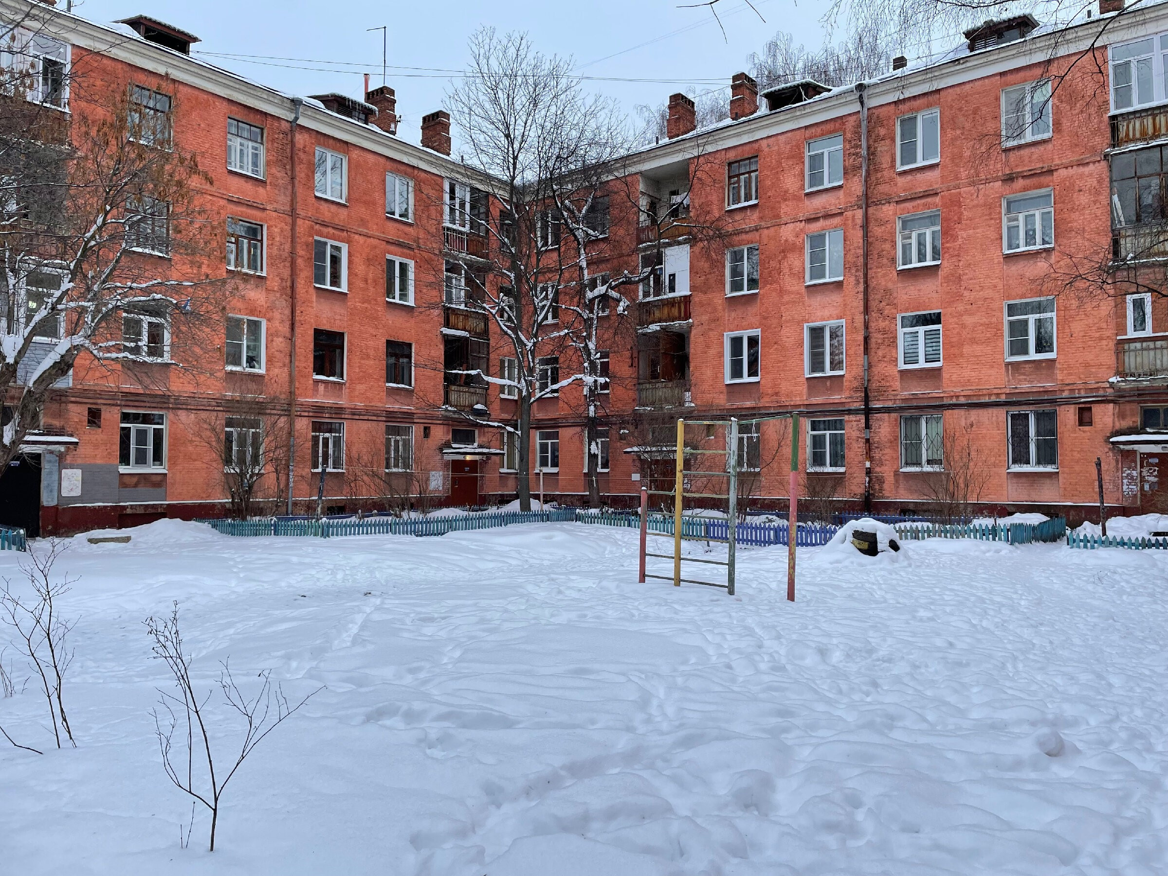 Ярославль – город, в который хочется возвращаться. Проект «Фотокладовка»: блог уличной фотографии в формате street photo