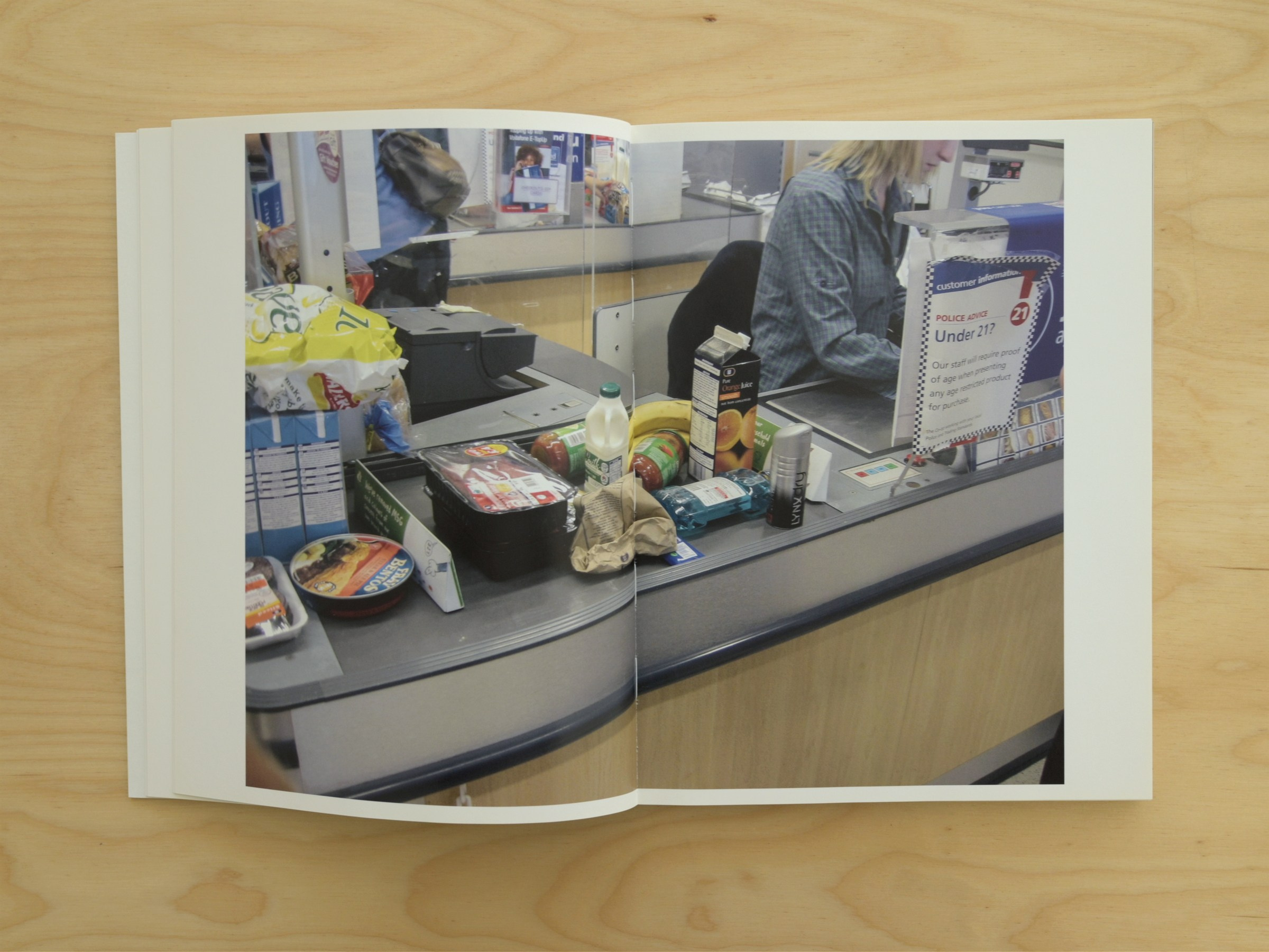 Фотокнижная библиотека Паши Фролова. Фотограф и исследователь фотографии из Санкт-Петербурга Елизавета Веприцкая