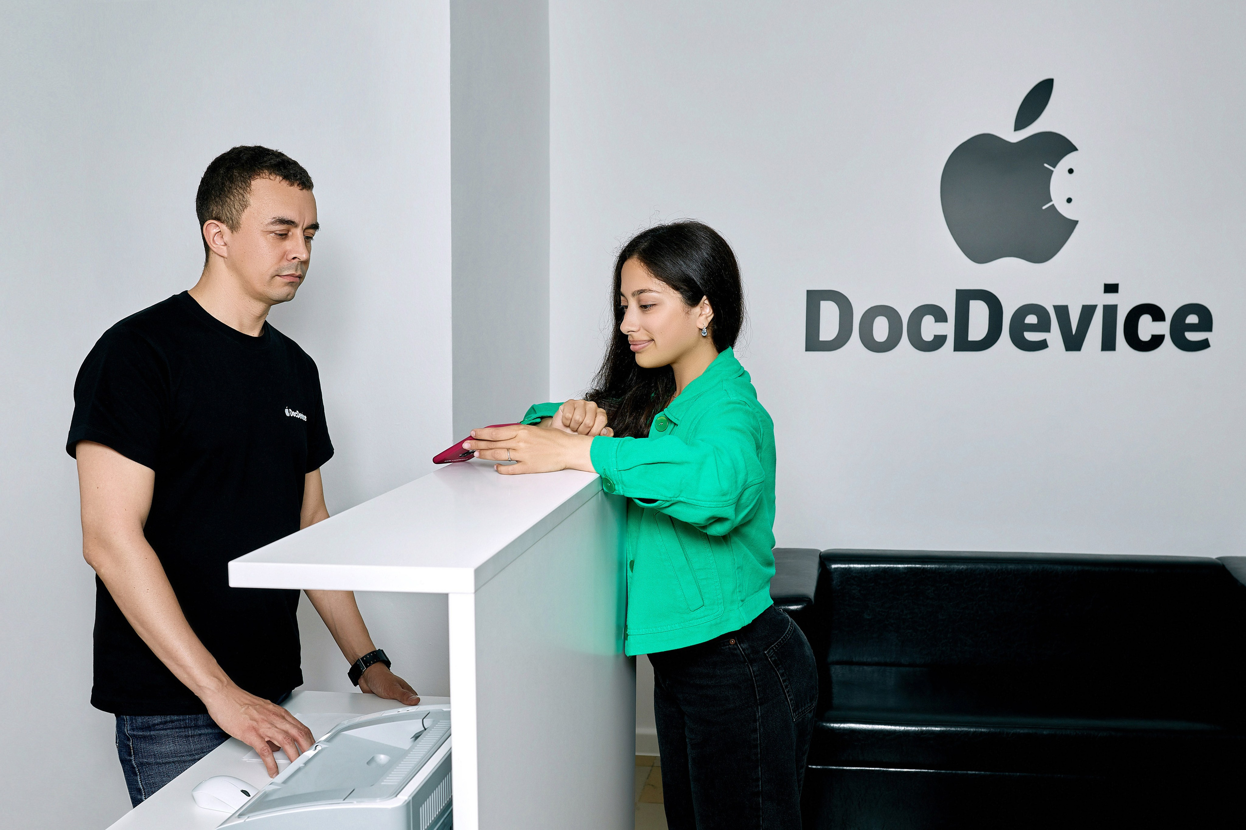 Съёмка рекламных фото для Docdevice в Москве – пример рекламной фотографии