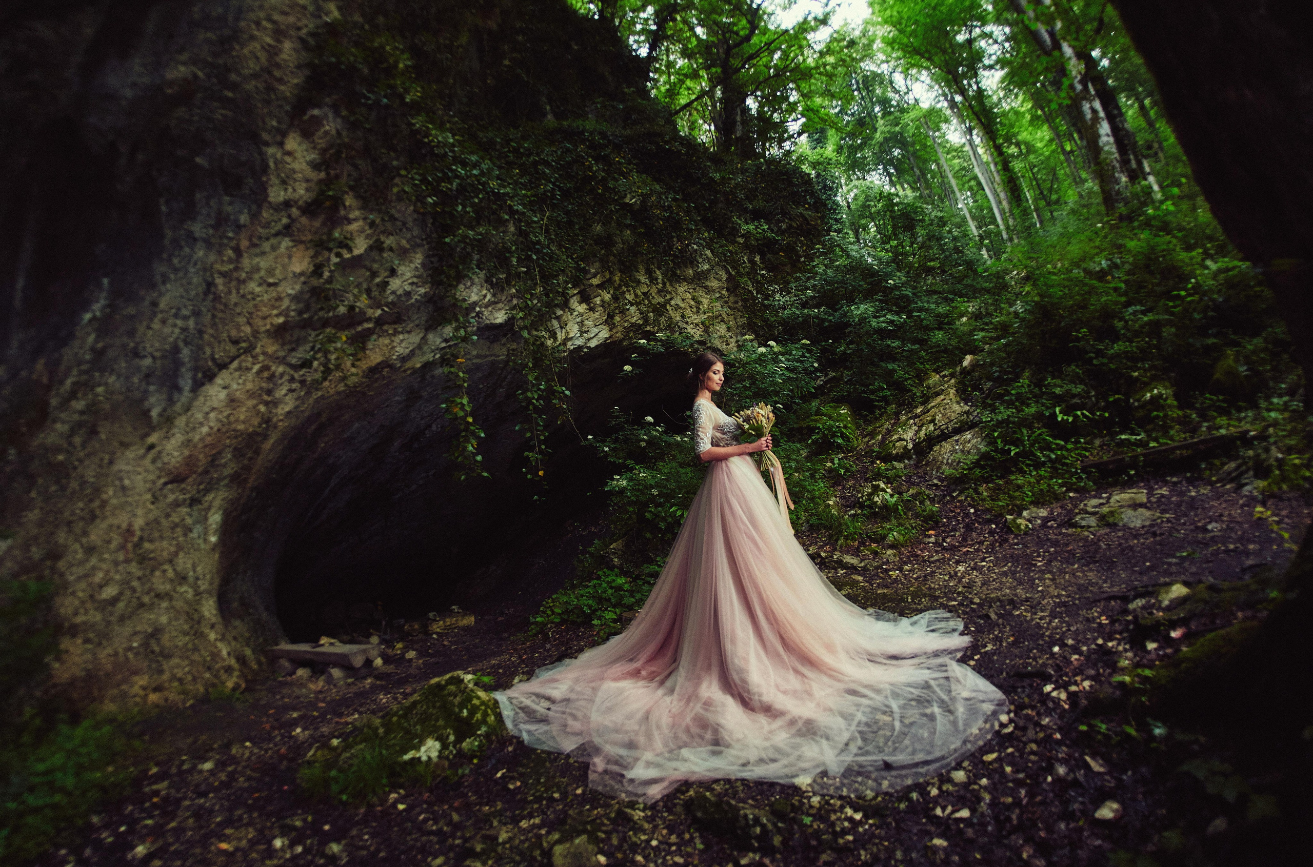 Профессиональный свадебный фотограф в Москве. Контентный и репортажный фотограф Виталий Кулешов | Москва