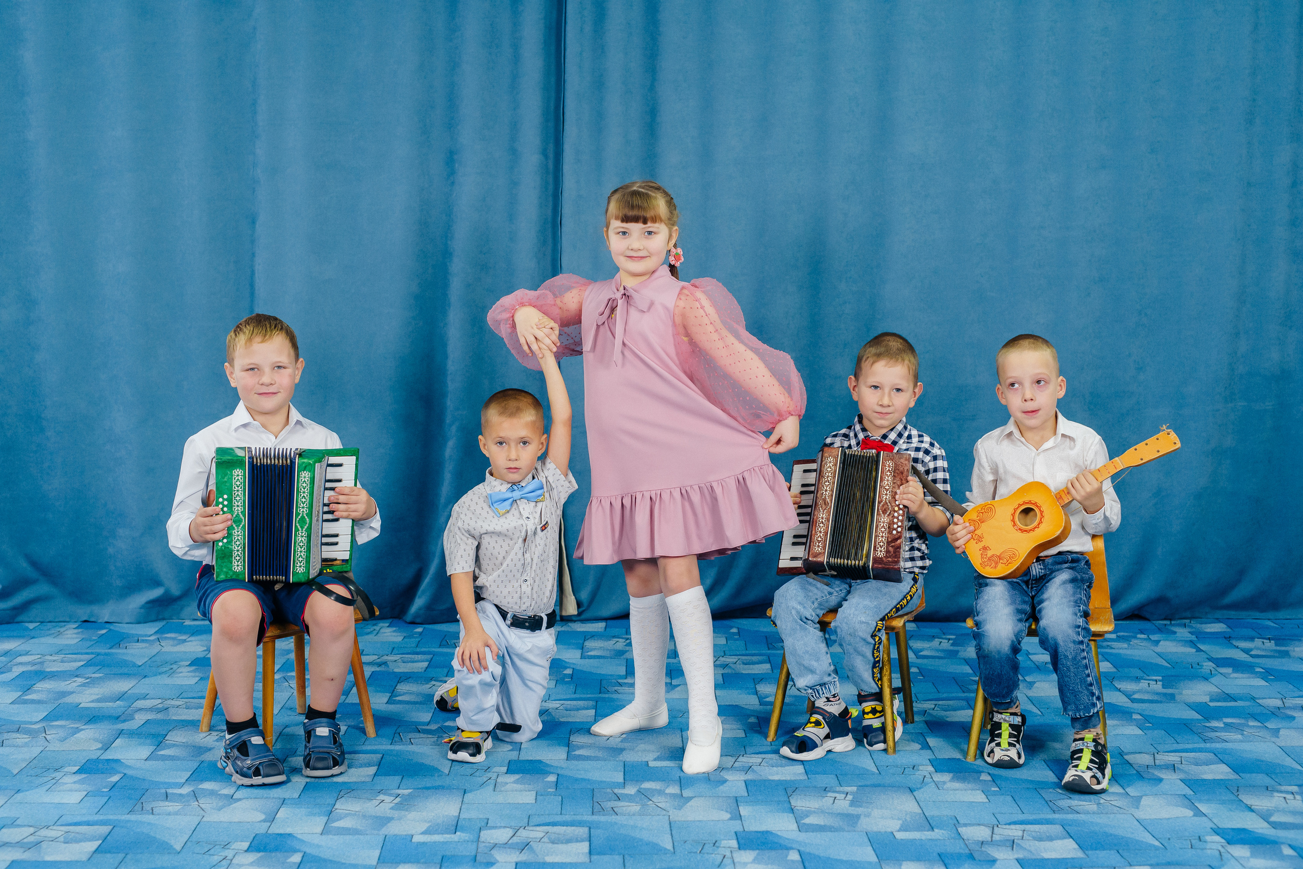 Процесс и условия съёмок в детском саду. Семейный фотограф в Барнауле