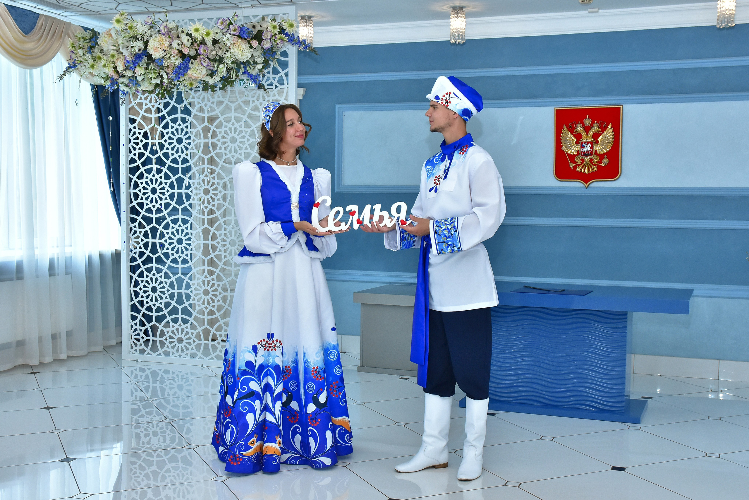 Свадебное платье с Ордынской Росписью. Сувениры и подарки с Ордынской росписью | Новосибирск