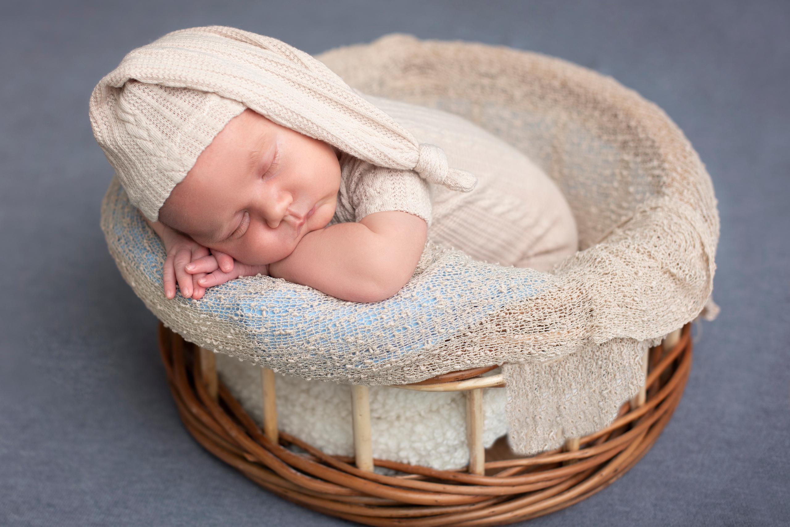 Фотограф новорожденных и детский фотограф Старый Оскол